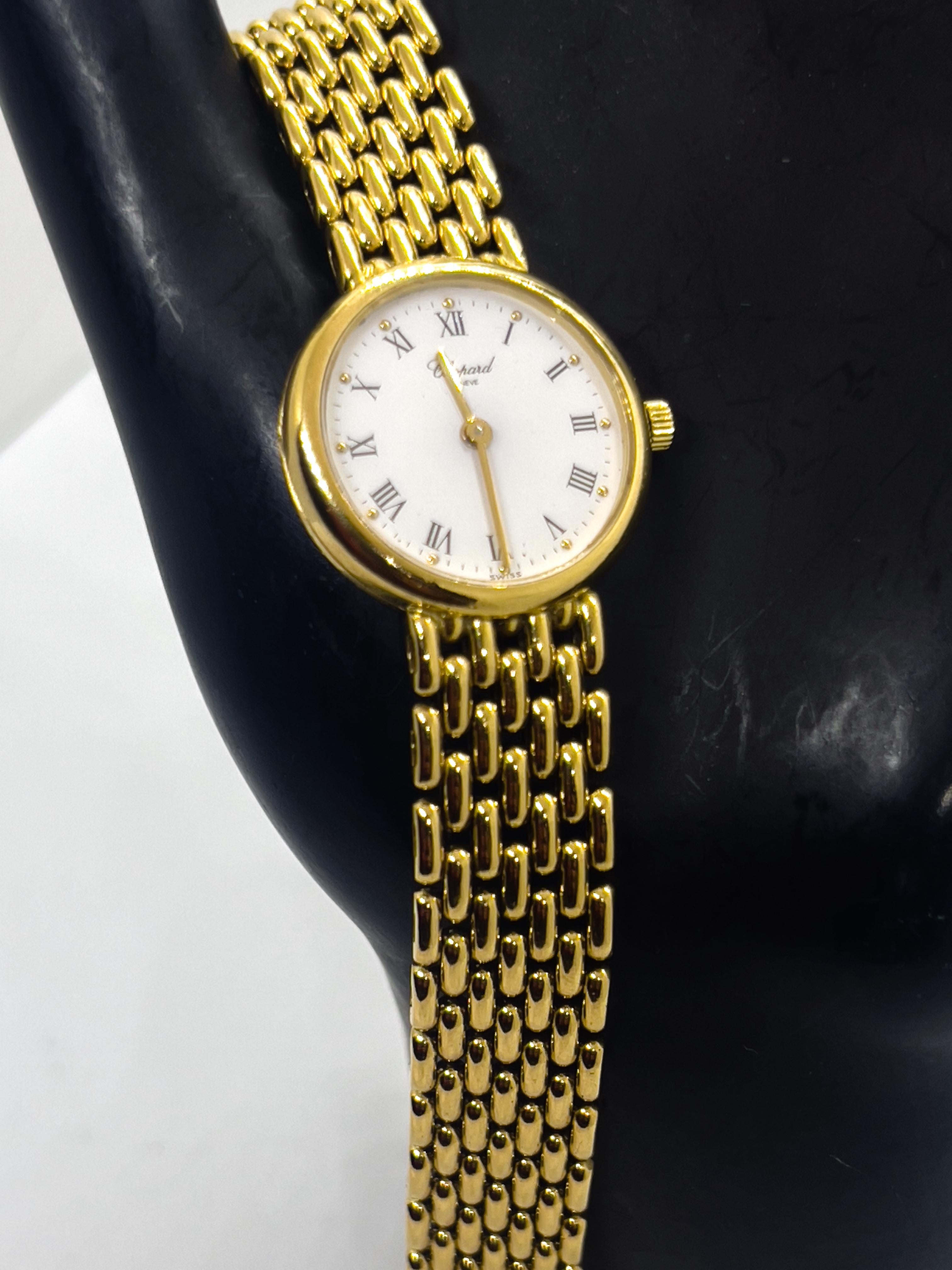Art déco Chopard Vintage Classic Lady Watch Or jaune 18 carats en vente