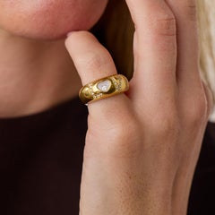 Chopard vintage diamond 18k yellow gold love ring