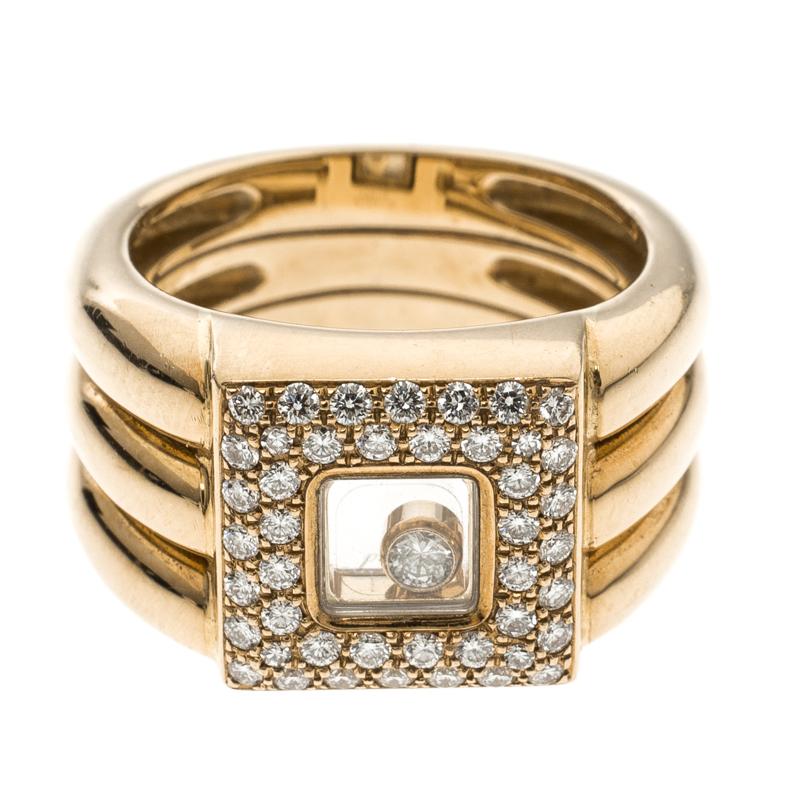 A stunning piece of jewellery that is simple yet glamorous at the same time. This ring, crafted out of 18k yellow gold features a square top that is embellished with 45 round brilliantly cut diamonds that look classy while providing your look with