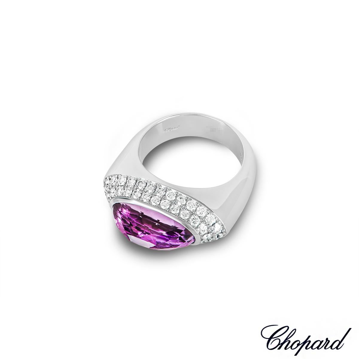 Chopard White Gold Amethyst & Diamond Ring 82/3839-1110 In New Condition For Sale In London, GB