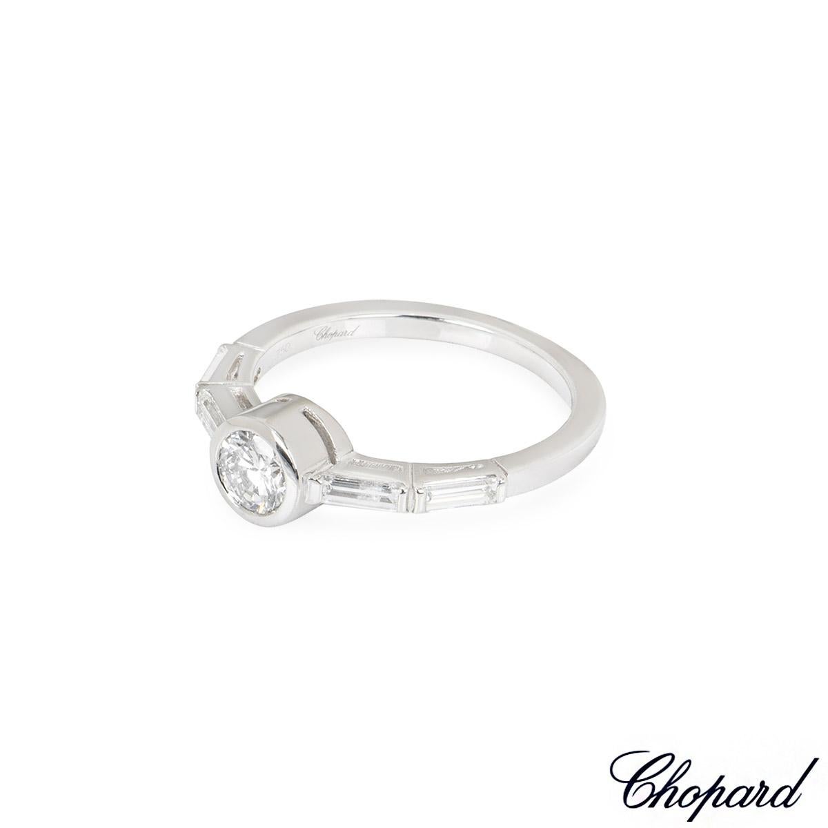Chopard White Gold Diamond Engagement Ring 82/3948-1110 In New Condition For Sale In London, GB