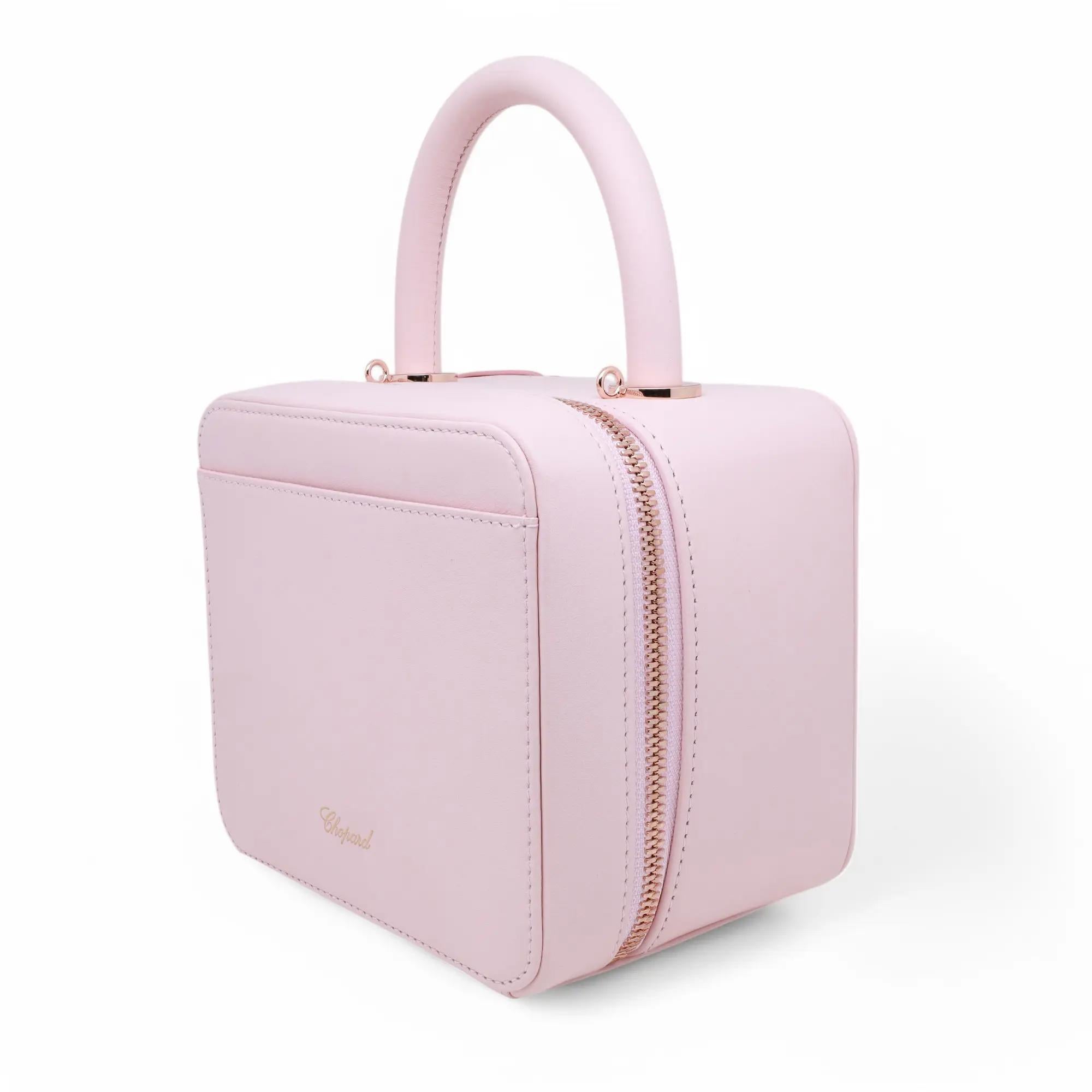 Beige Chopard x Chloë Sevigny Green Carpet Pink Leather Shoulder Bag 95000-0982 For Sale
