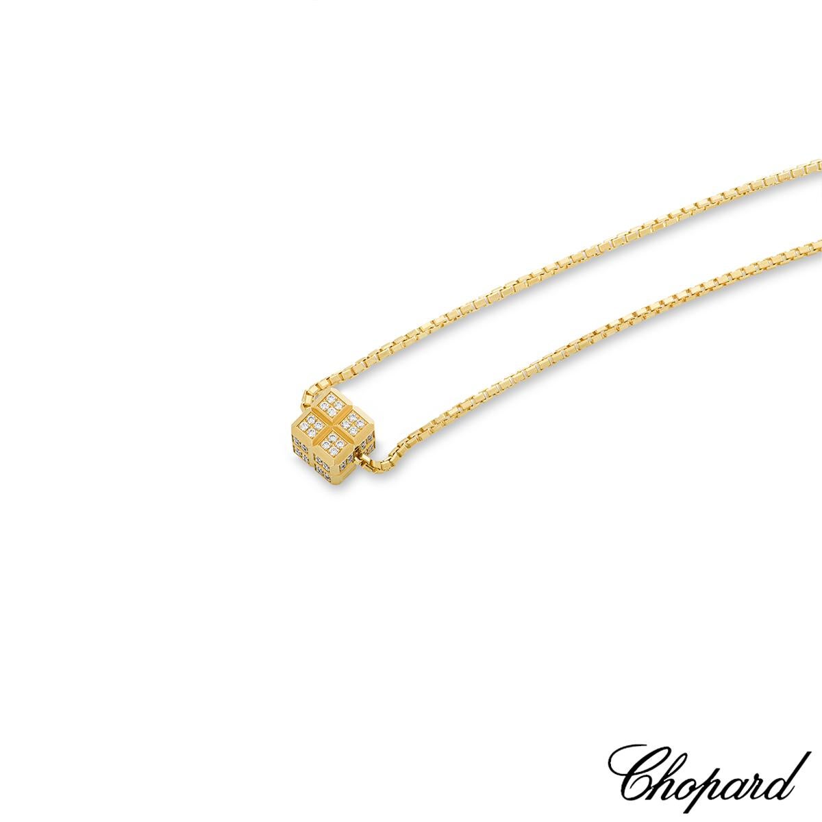 Taglio rotondo Ciondolo Cubo di ghiaccio con diamanti in oro giallo Chopard 79/6815-0001 in vendita