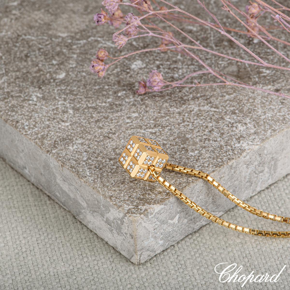 Ciondolo Cubo di ghiaccio con diamanti in oro giallo Chopard 79/6815-0001 in vendita 1