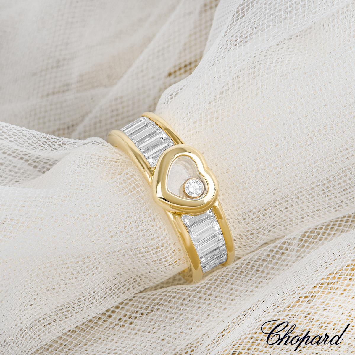 Women's Chopard Yellow Gold Happy Diamonds Ring 82/2853-0111 For Sale