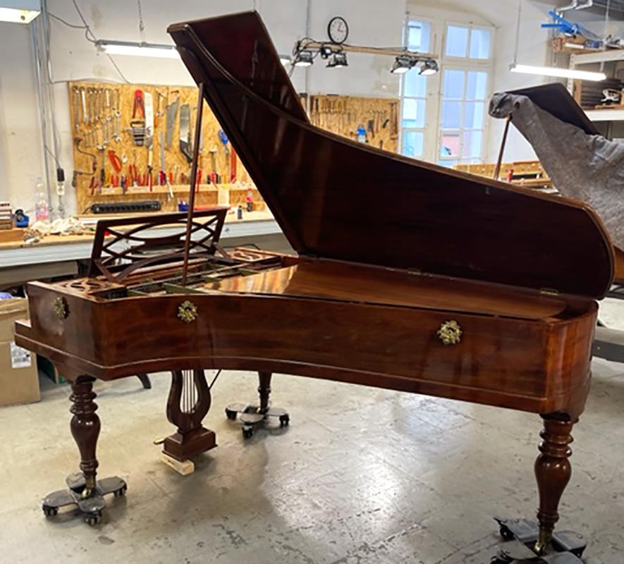 Chopin Liszt Pléyel Grand 1841 Empire français Biedermeier Bon état à Ettlingen, DE