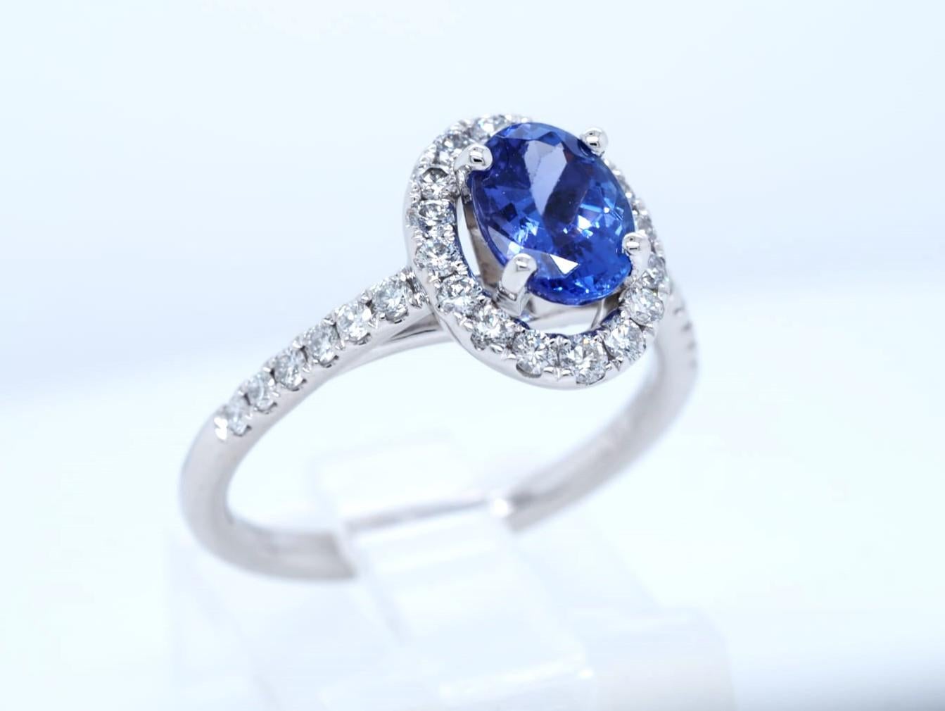 CHOSEN Oval Cut Tanzanite and Diamond Halo Engagement Ring in Platinum 950 For Sale 4