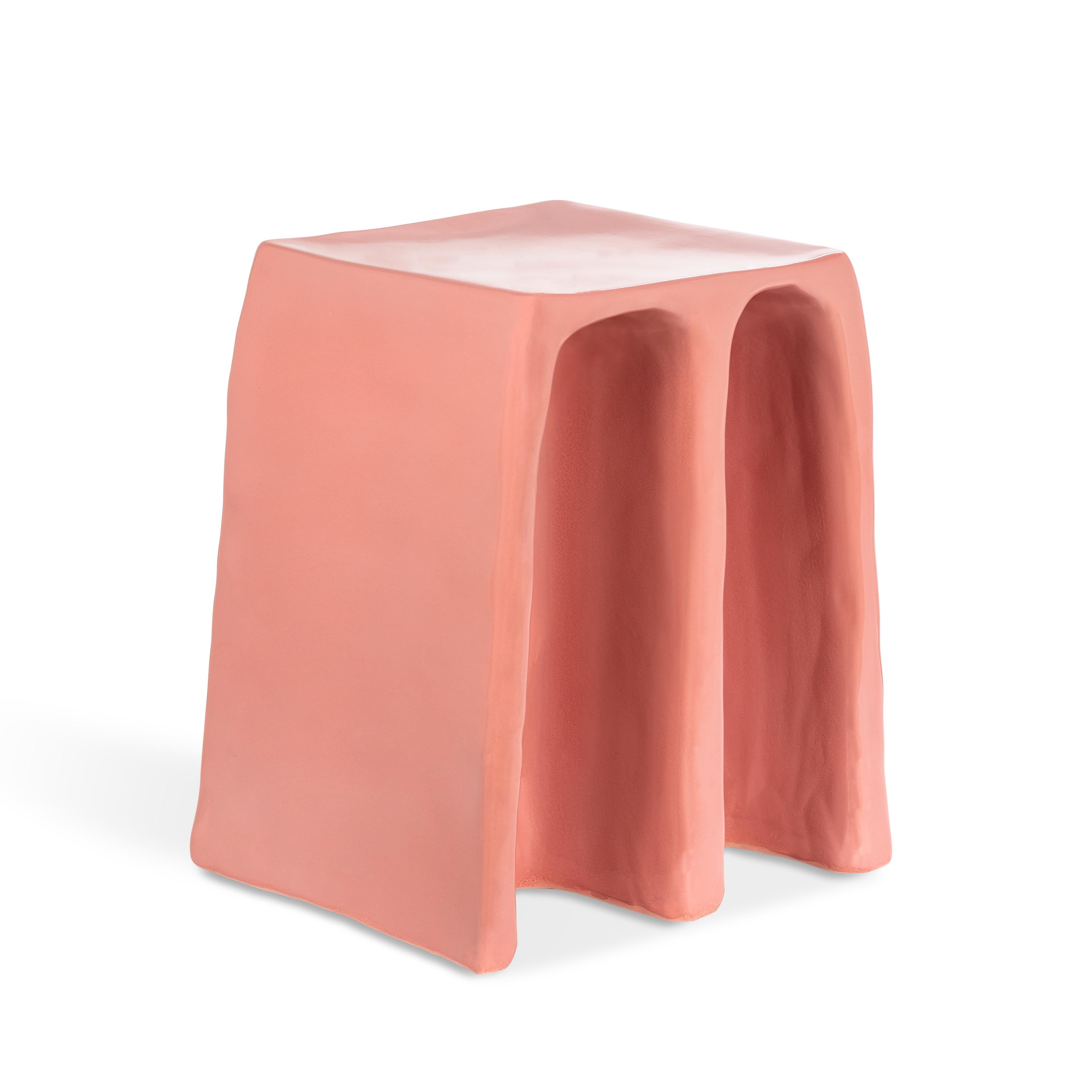 Chouchou rose stool by Pulpo
Dimensions: D35 x W30 x H43 cm
Materials: ceramic

Also available in different colours. 

Whether stool or storage table, piece of column or inspired by the wrinkled folds of a curtain: in any case, chouchou is a