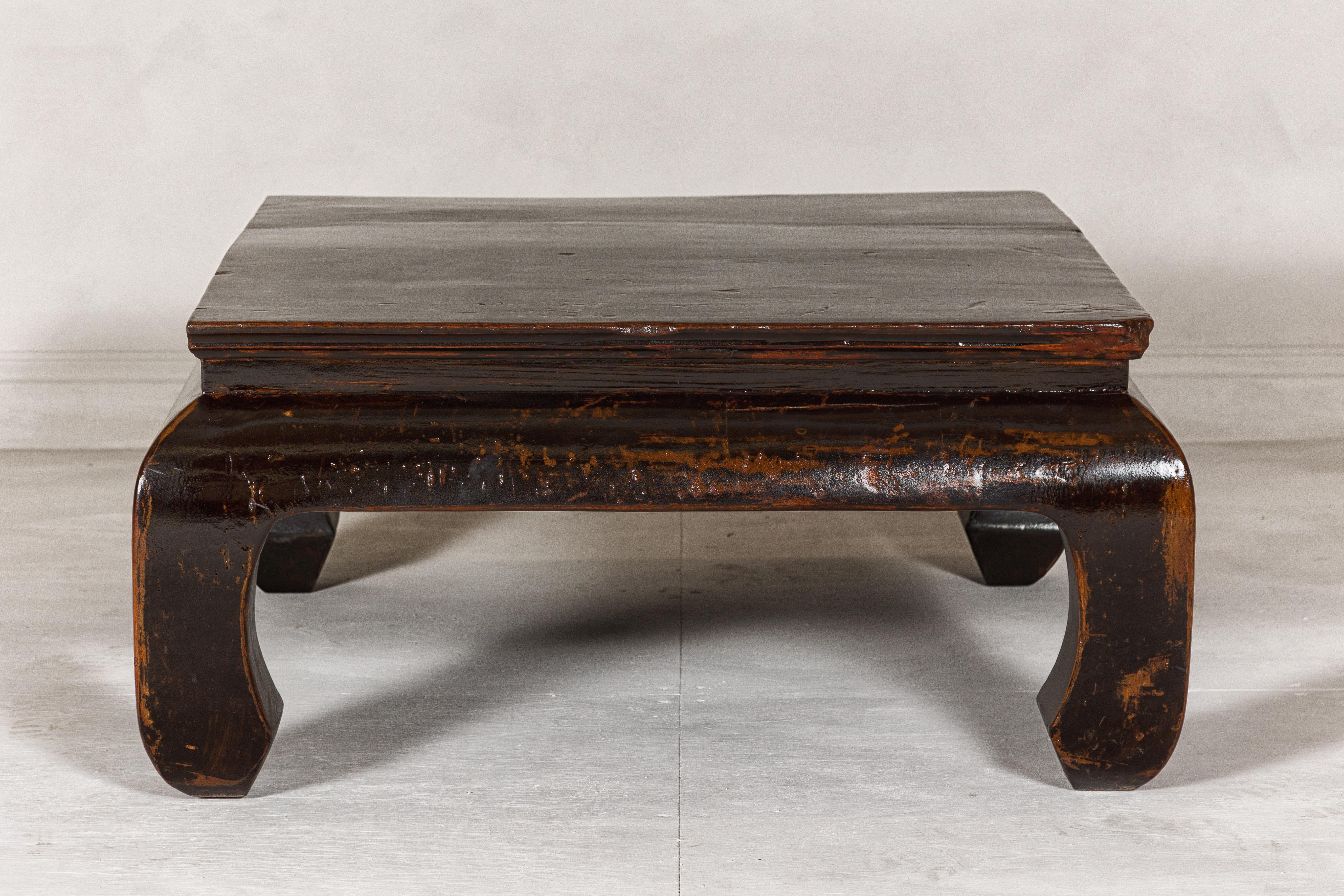 Chow Legs Dark Lacquered Coffee Table with Gloss Patina, Antique For Sale 3