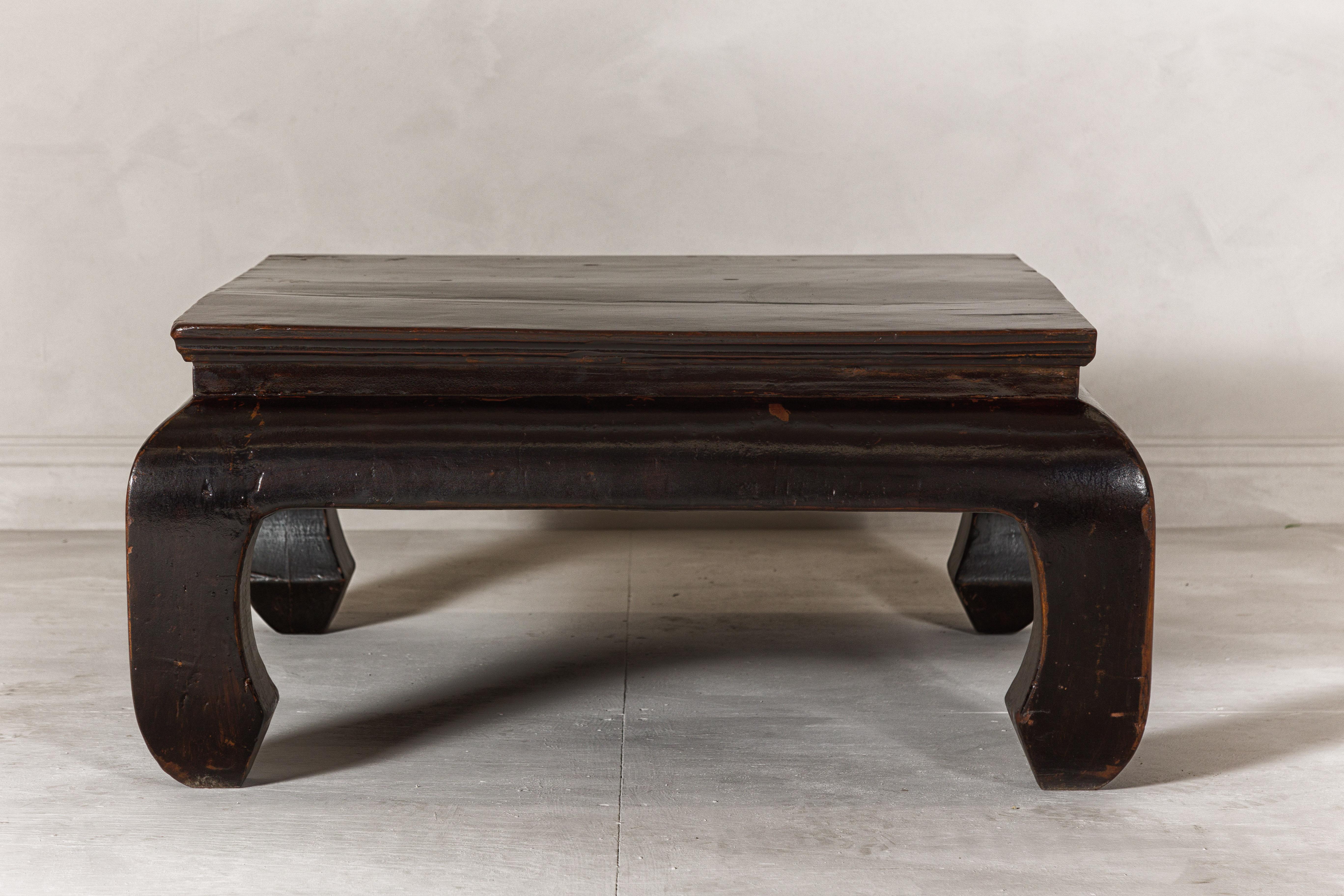Chow Legs Dark Lacquered Coffee Table with Gloss Patina, Antique For Sale 6