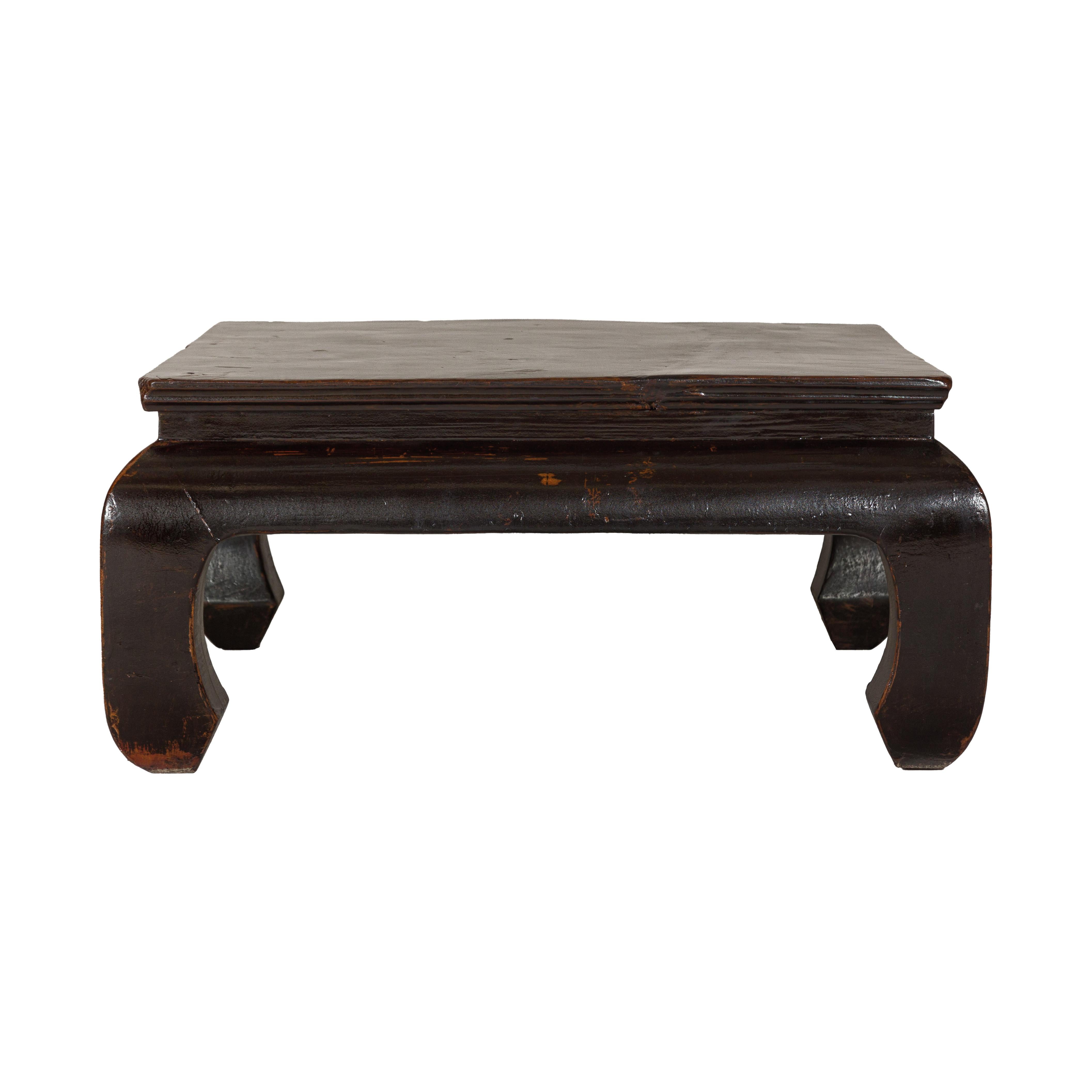 Chow Legs Dark Lacquered Coffee Table with Gloss Patina, Antique For Sale 8