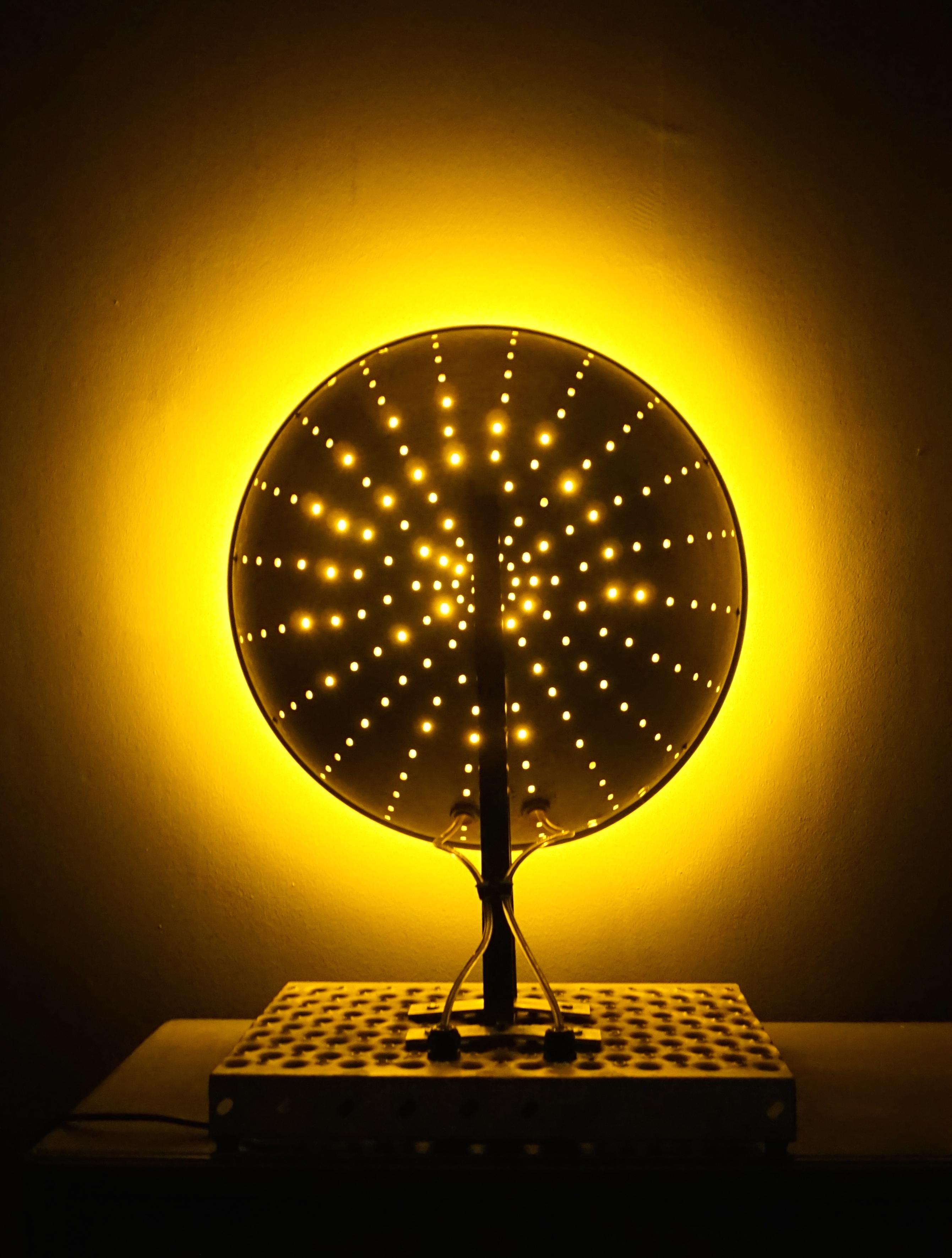 Lampe passoire avec néon en forme de chou de Chris Bracey pour Soho House London, pièce unique en vente 3