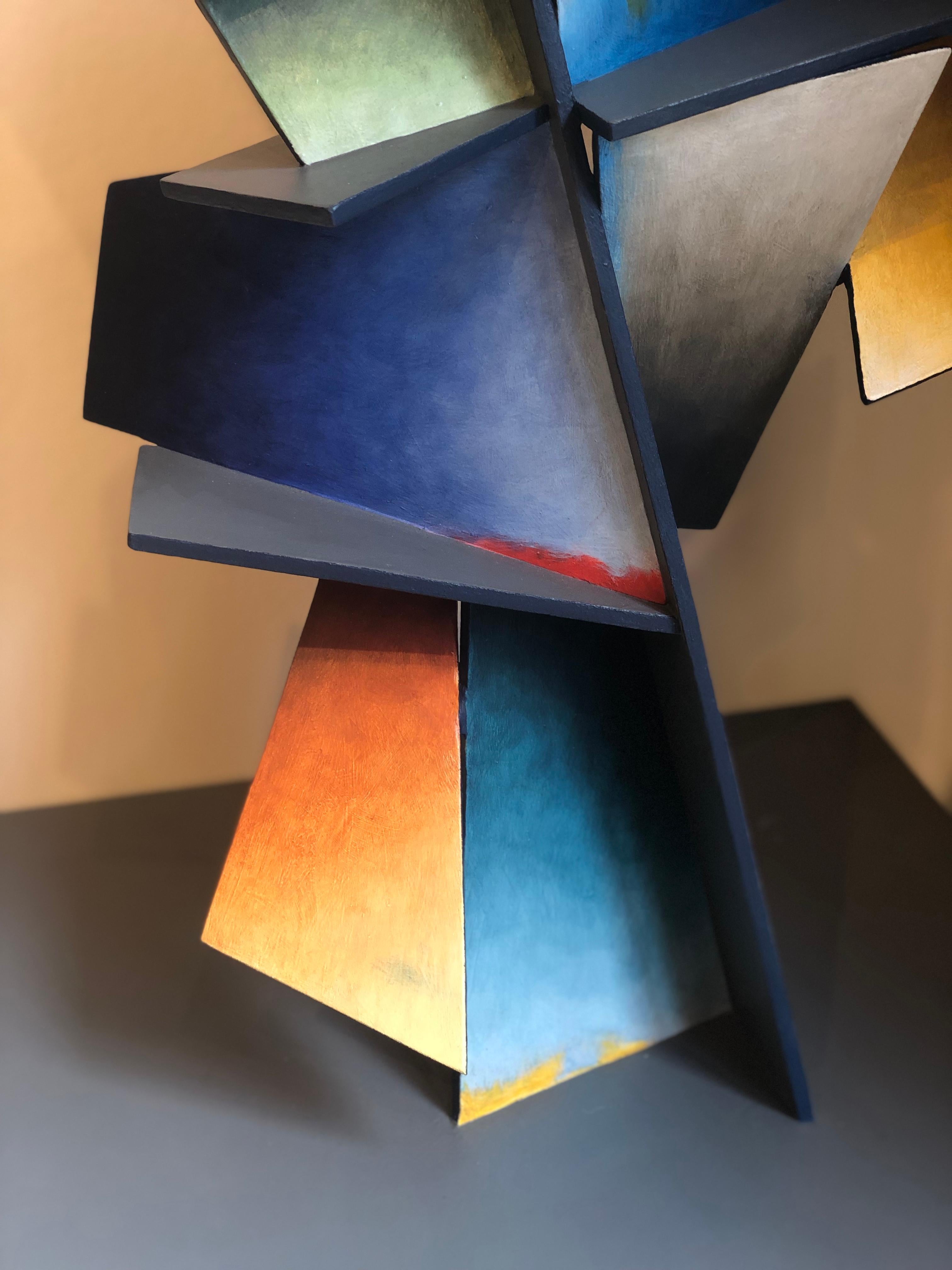 Hidden Hour - Handbemalte Skulptur aus geschweißtem Stahl in abstrakter geometrischer Form 3