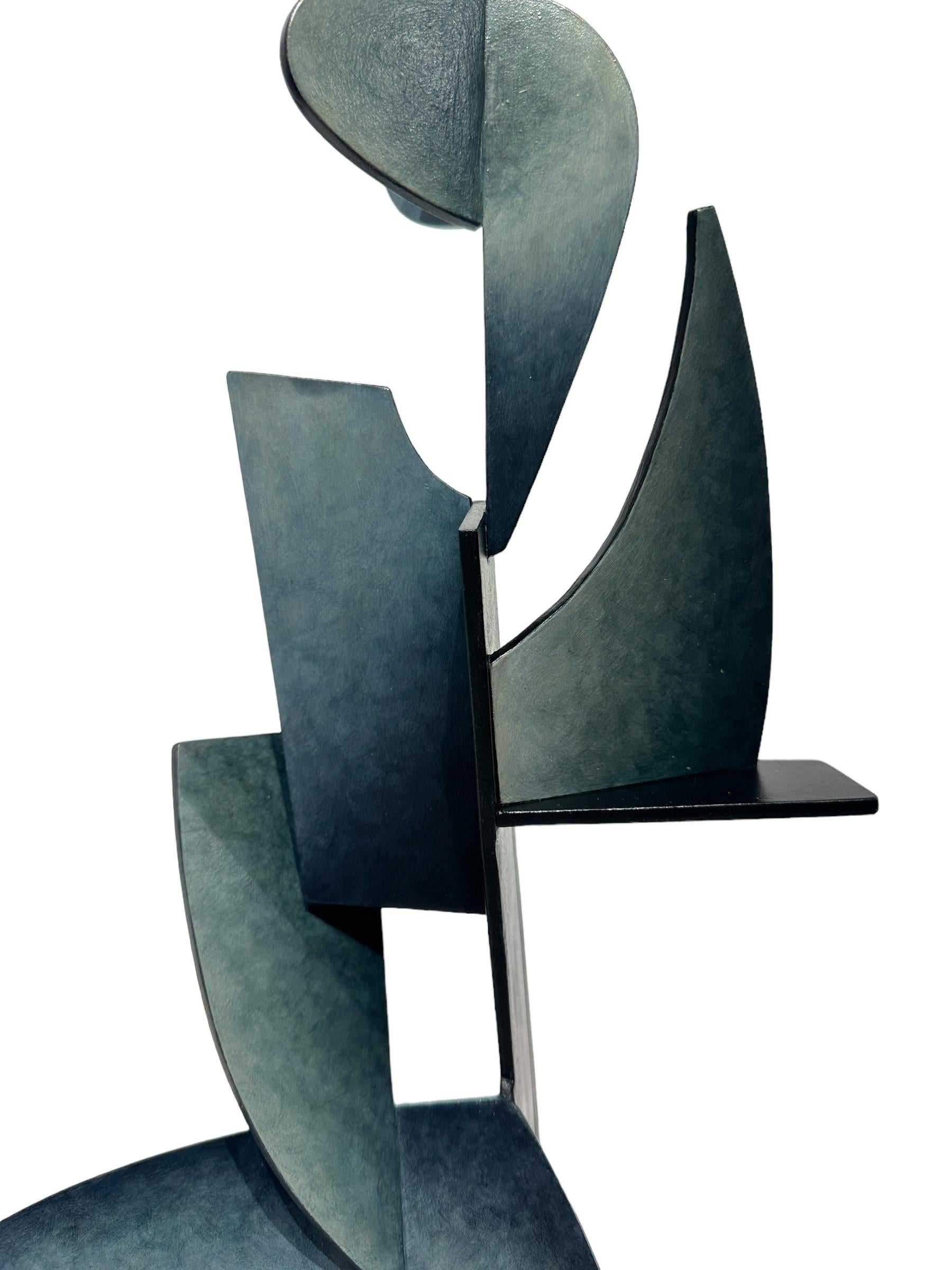 Spirit - Abstrakte geometrische Form, handbemalte, geschweißte Stahlskulptur  im Angebot 1