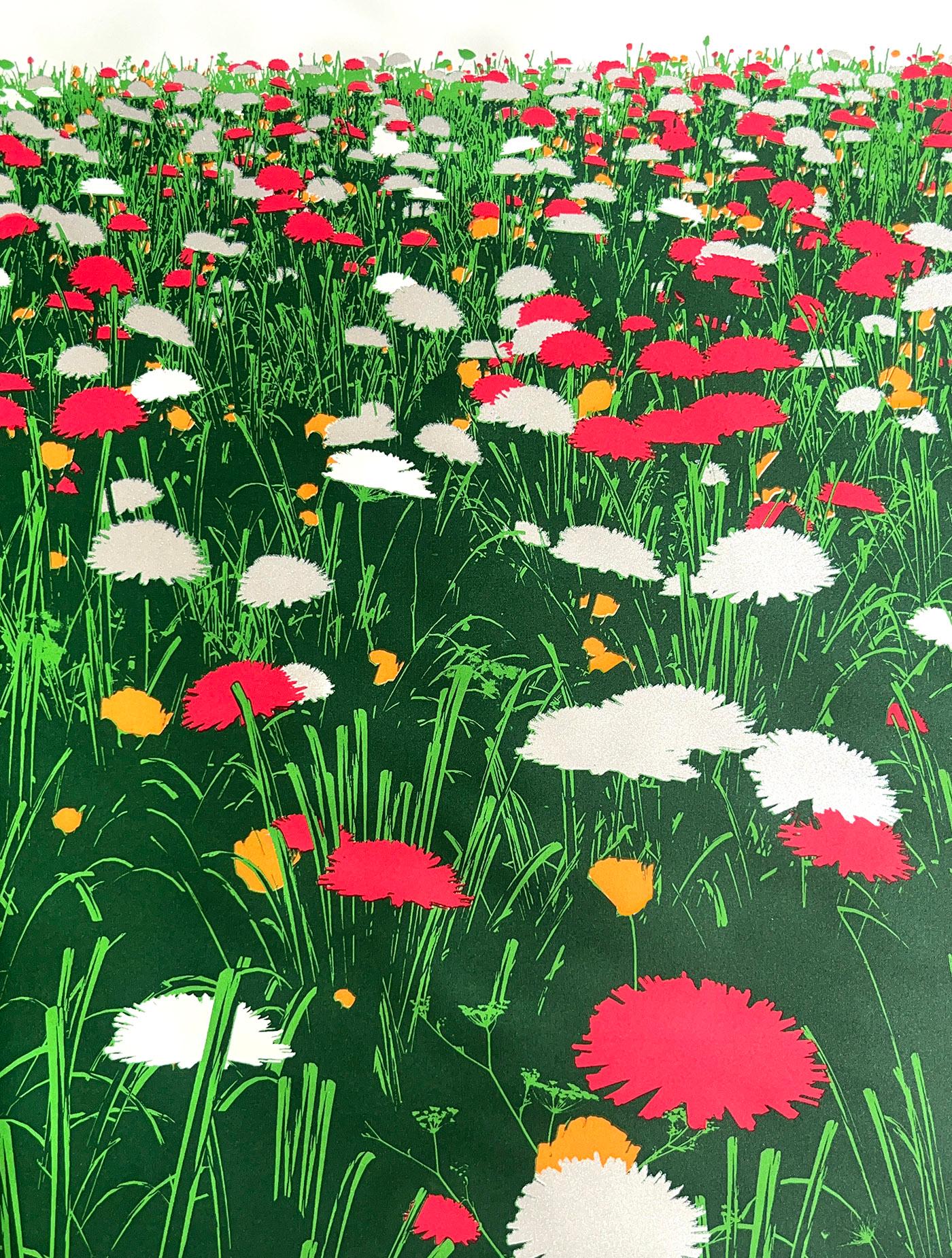 Esta pradera de patchwork salvaje impresa a mano se despliega en tinta roja, naranja y plata metálica. La floración interminable que desaparece quedará genial en la pared de un salón. Edición limitada de 15 ejemplares. Tamaño: 36 x 80 cm. Impreso en