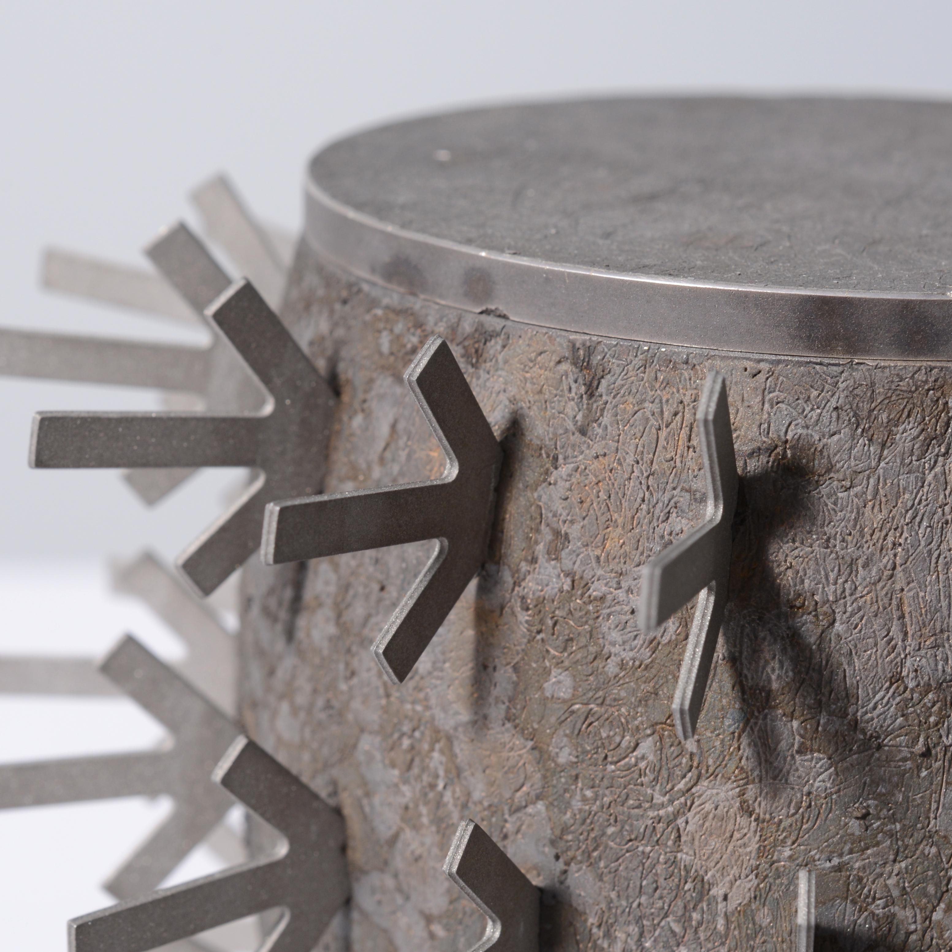 Argento Chris Knight SILVER BULLET Vaso coperto in vendita