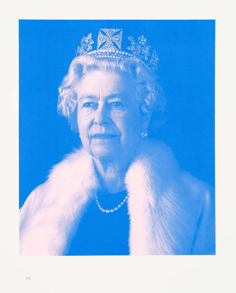 Equanimity 67 (Framed), Chris Levine, 2004 - Queen Elizabeth II Photography Art