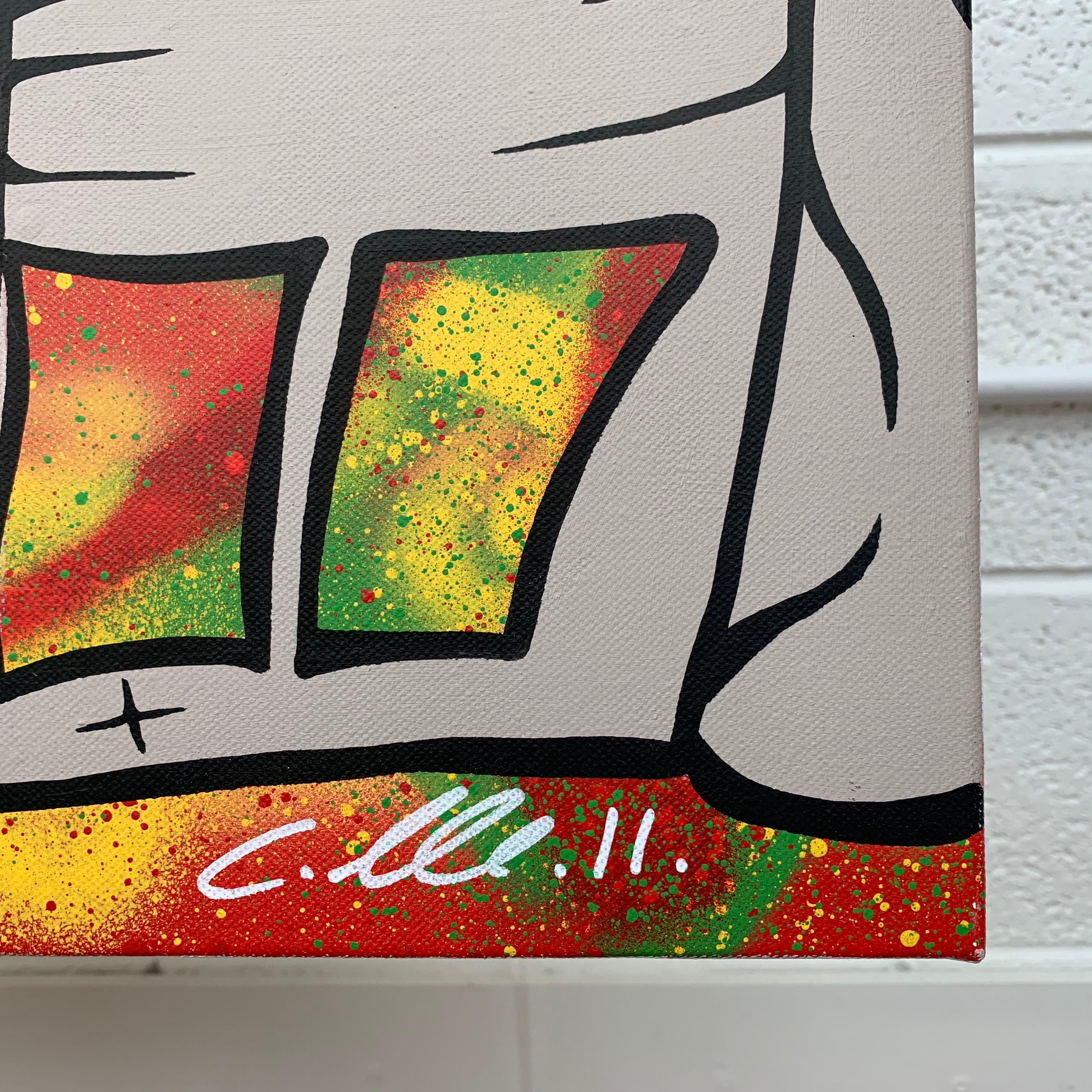  Silberne Straße mit abstraktem Hintergrund Pop Art des britischen Urban Graffiti Künstlers Chris Pegg. Chris Pegg ist ein autodidaktischer Street Artist, der Kunstwerke mit einem starken sozialen Kommentar produziert.  Seine Arbeiten sind von