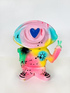 Technicolour Xeno v4, colorful and cool resin cast figure sculpture