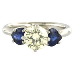 Chris Sommer ring with sapphire and brilliant cut diamond up to 1.55ct platinum