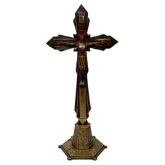 Christ Crucifix Autel en bronze décor polychrome Art Deco France 1930