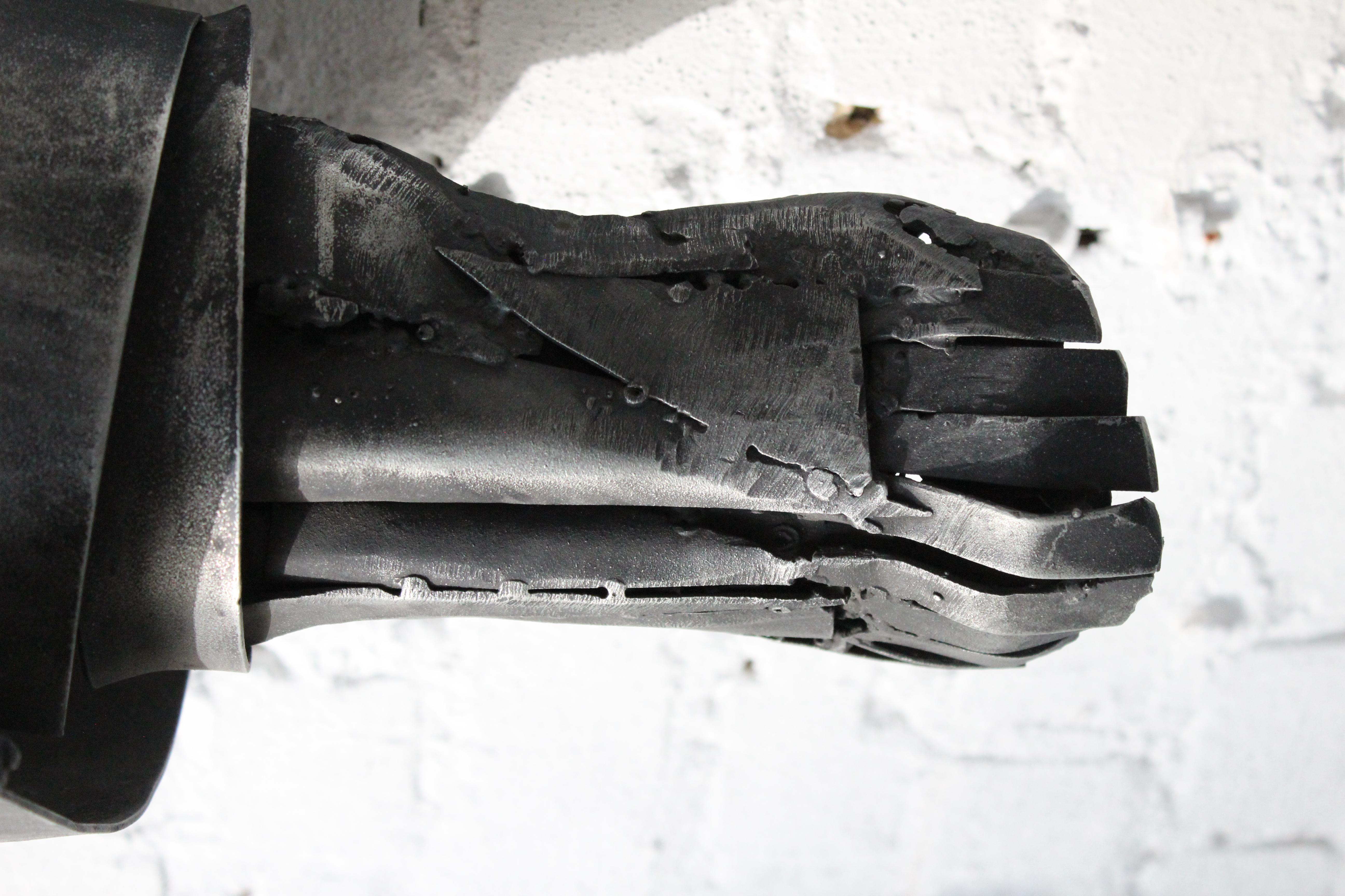 Christ sculpture by Roger Bonduel In Good Condition For Sale In Haaltert, BE
