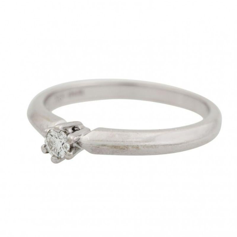 Brilliant Cut Christ Solitaire Ring with Brilliant For Sale