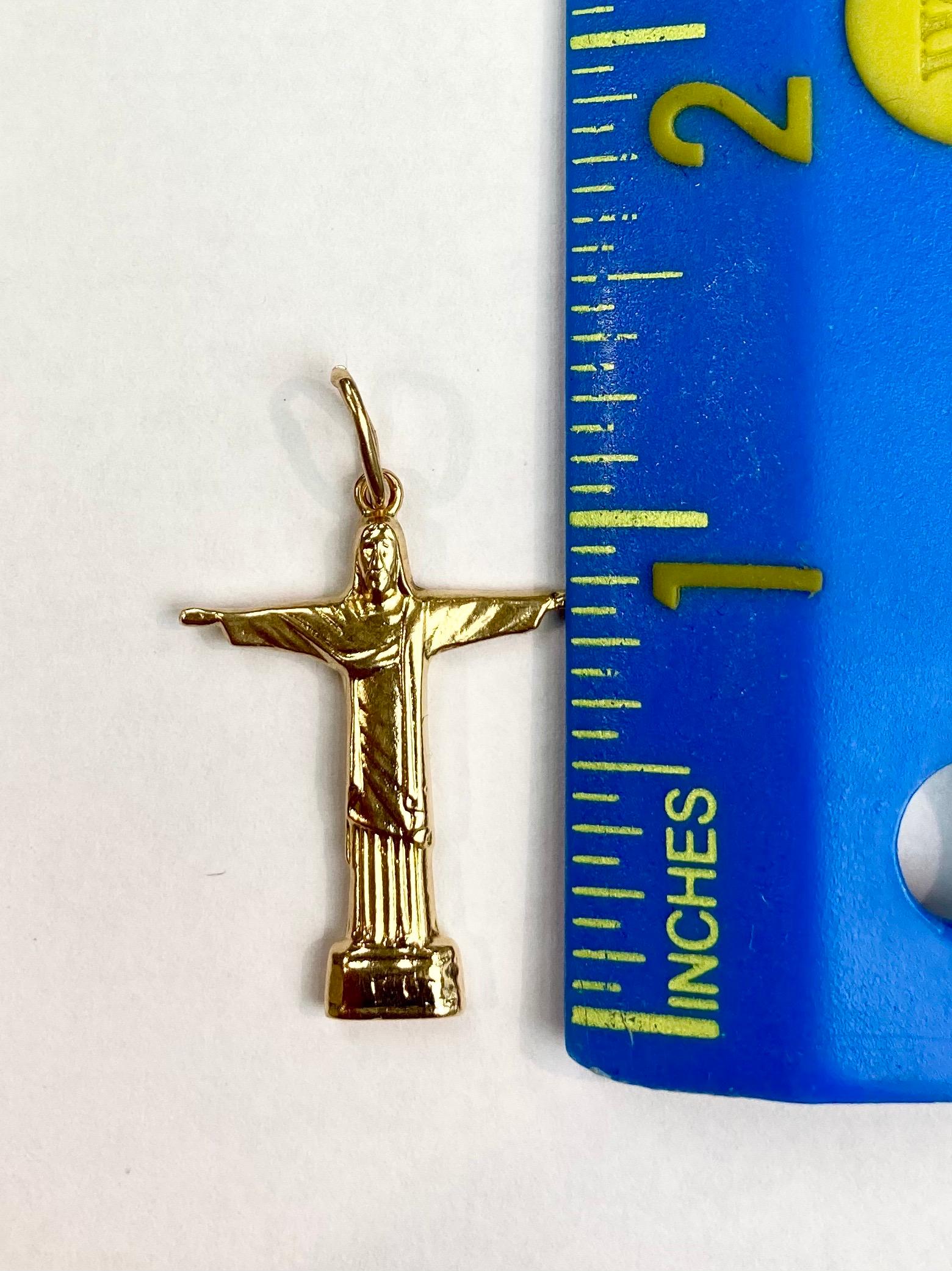 christ the redeemer pendant