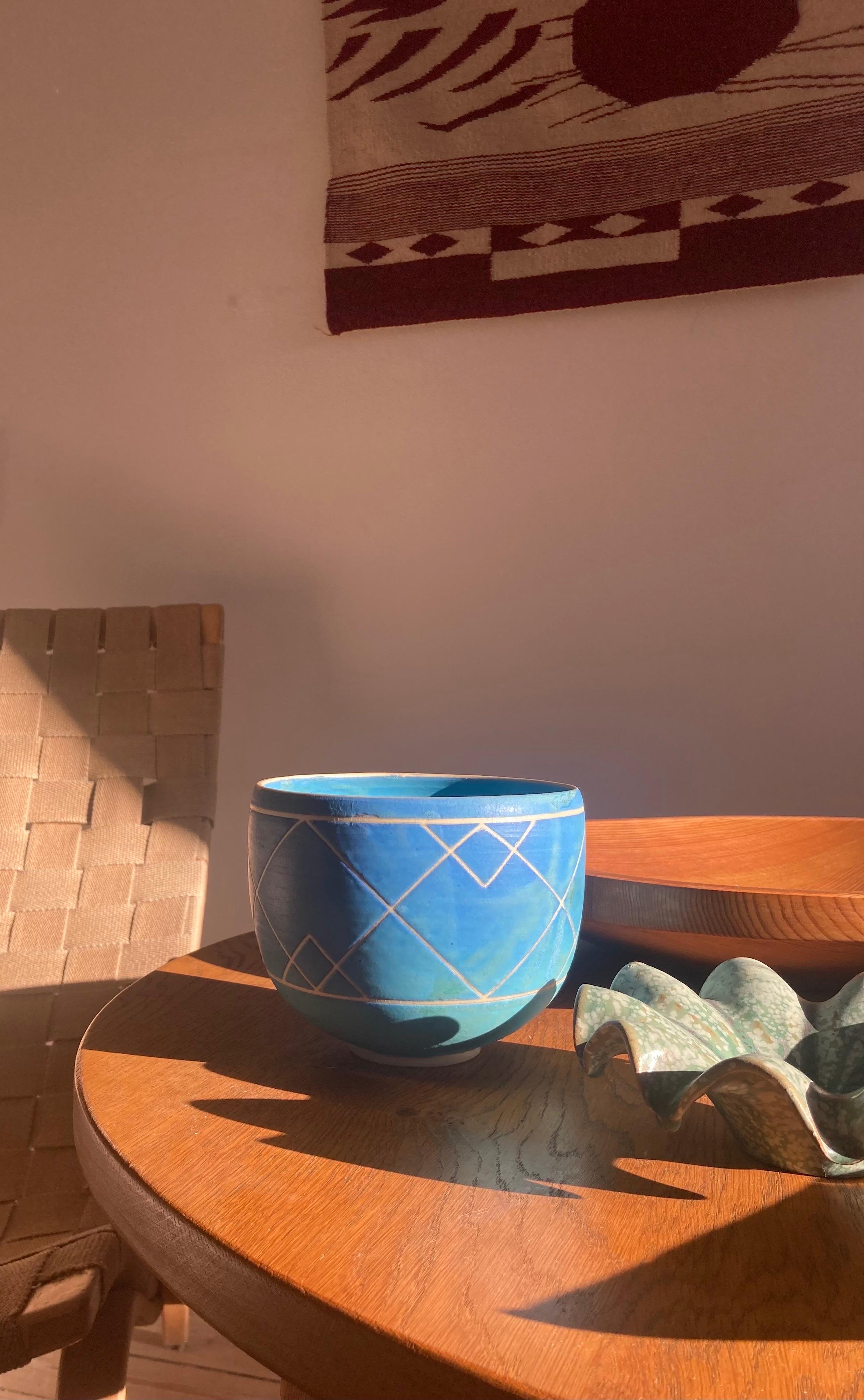 Scandinavian Modern Christa Julin Ceramic Bowl 