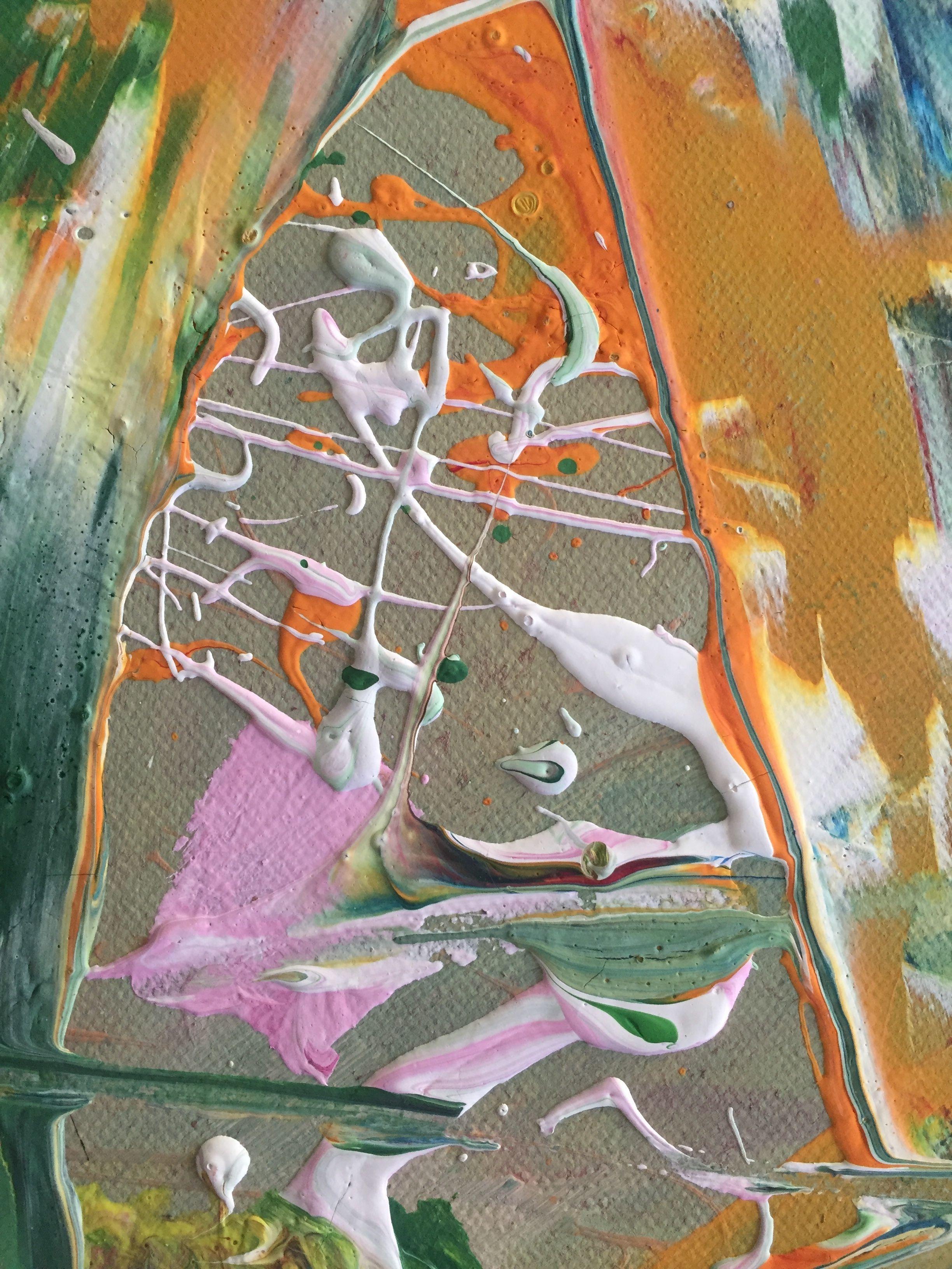 Cette peinture acrylique abstraite est très vivante. Il nous raconte toute une histoire de fantaisie. Les couleurs principales sont le vert, le bleu, le jaune, le rouge et le blanc. L'œuvre est inspirée du livre de Lewis Carroll 