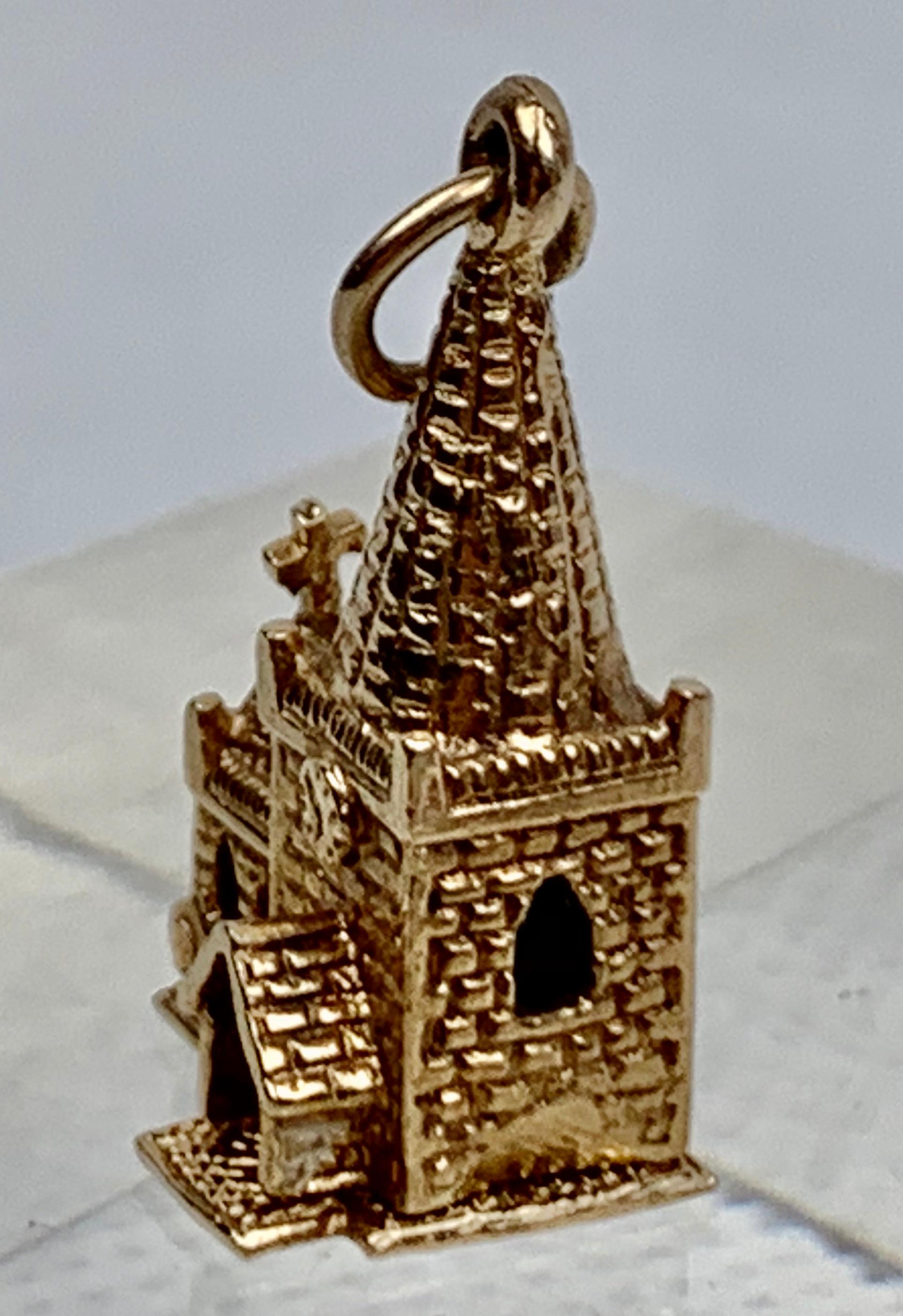 Women's Charm or Pendant-Christening in a Church, .375 gold,  Birmingham, England, 1976 For Sale
