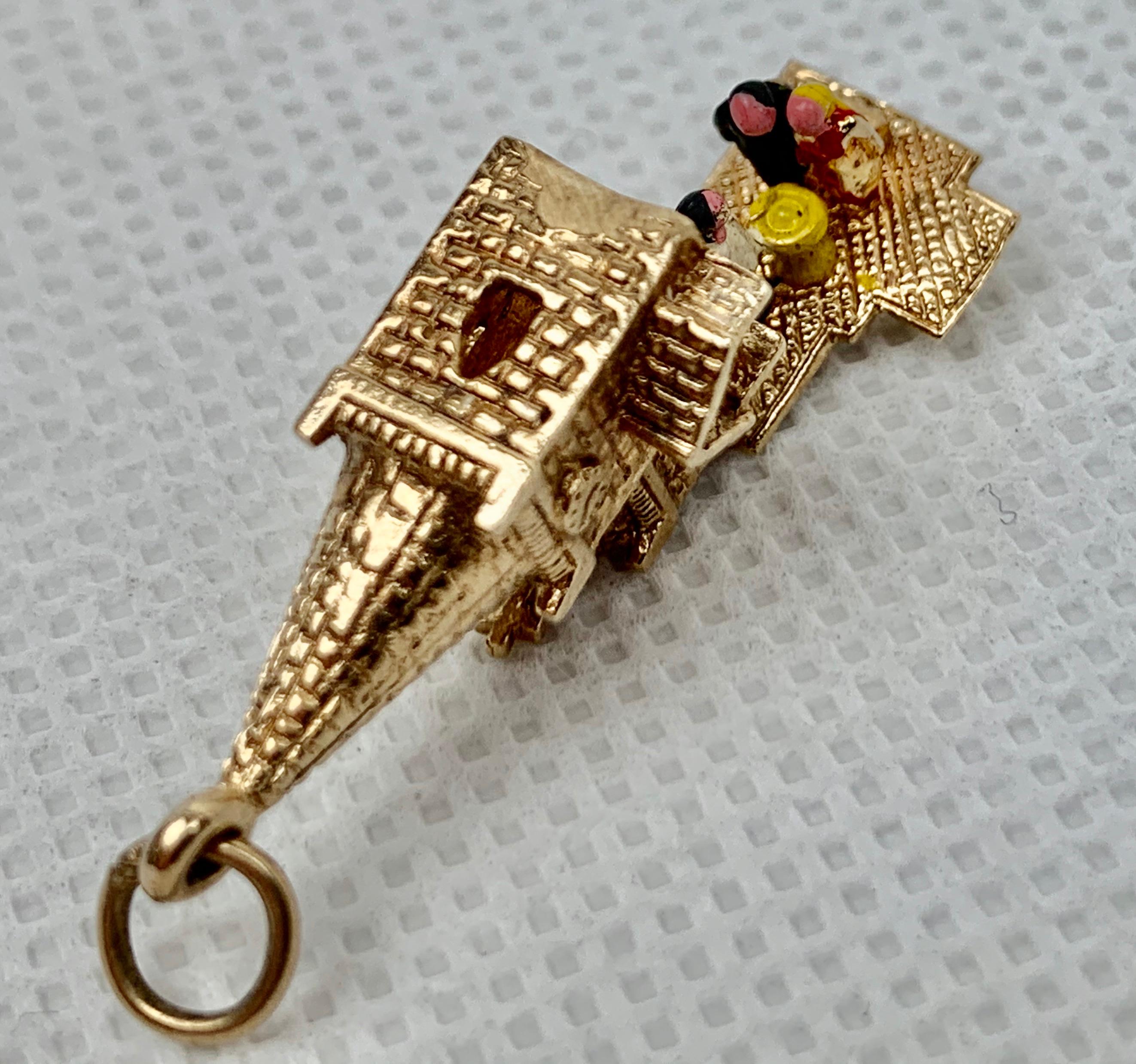 Charm or Pendant-Christening in a Church, .375 gold,  Birmingham, England, 1976 For Sale 1