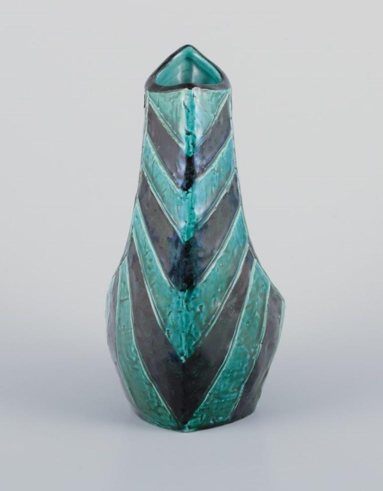 Swedish Christer, Mariestad, Sweden. Modernist ceramic vase with green and black glaze. For Sale