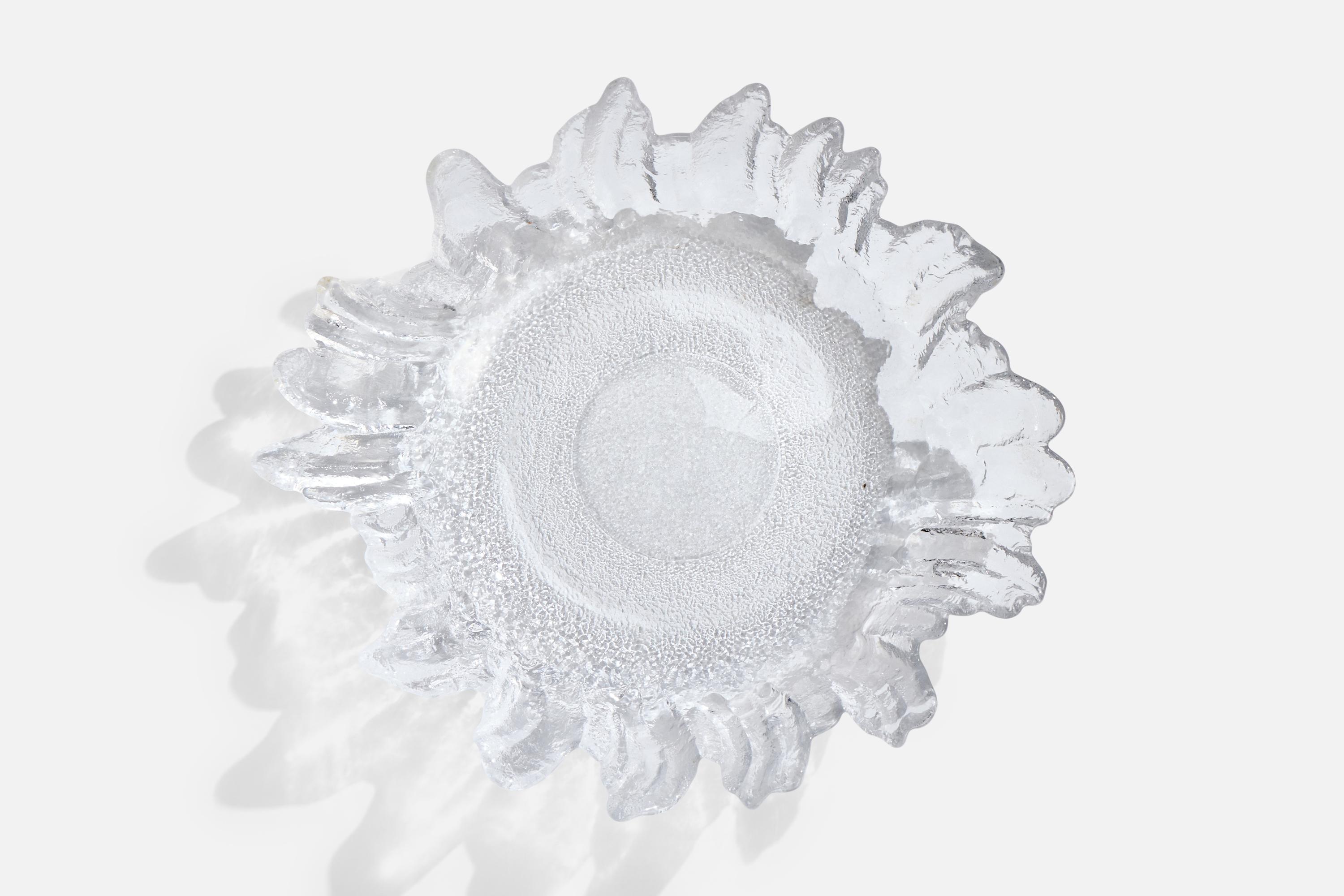 Christer Sjögren, Dish, Glass, Sweden, 1970s In Good Condition For Sale In High Point, NC