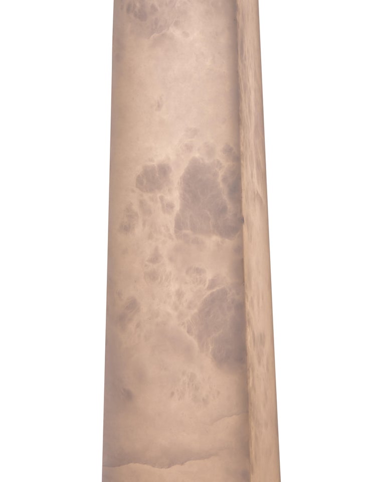 Christian Caudron, Contemporary Obelisk Lamp, White Alabaster, Marble Base In Excellent Condition For Sale In SAINT-OUEN-SUR-SEINE, FR