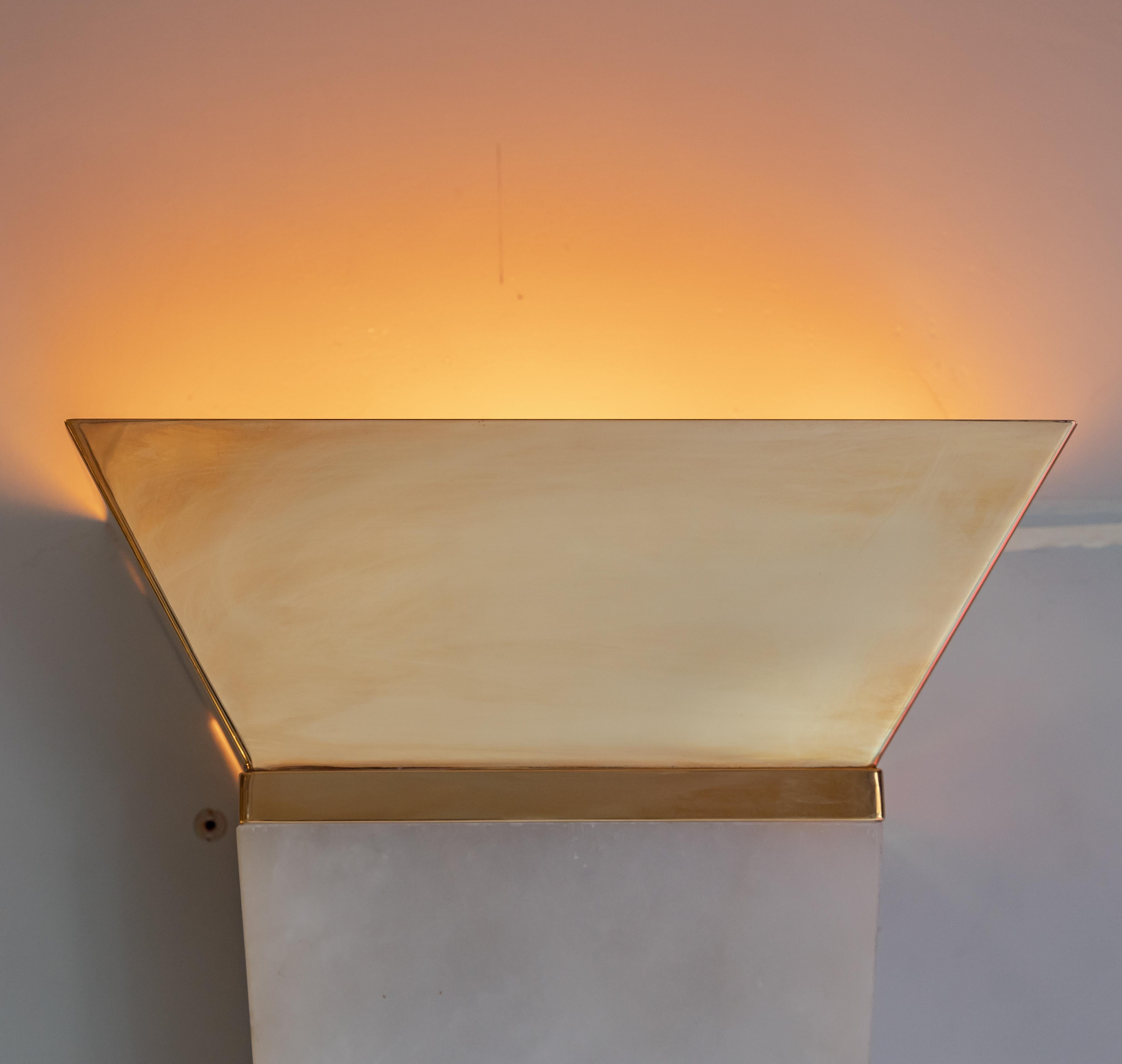 Christian Caudron Large Contemporary Sconce Alabaster and Brass Gilded Fine Gold For Sale 4