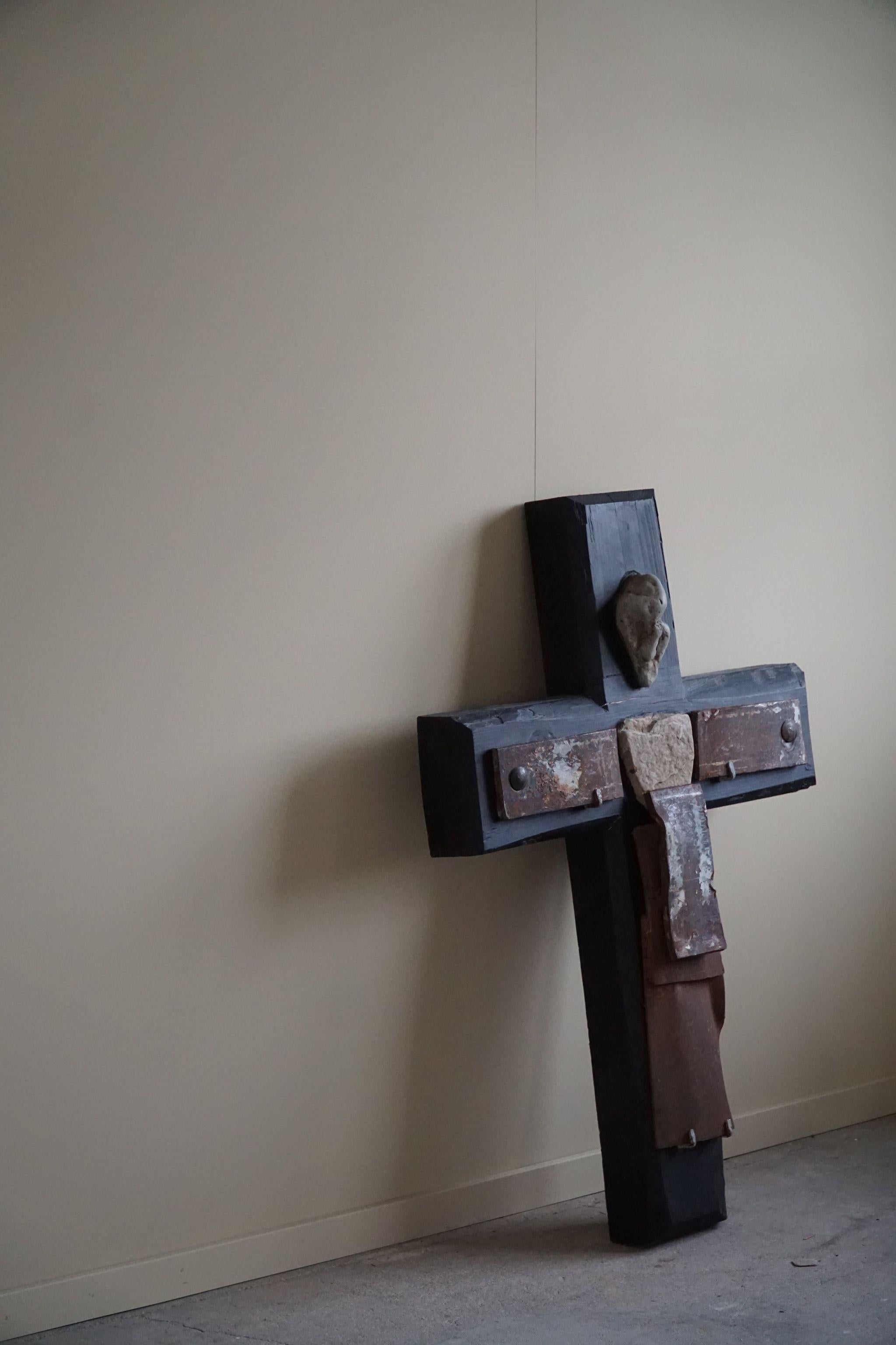 Christian Cross by Danish Artist Ejvind Nielsen In Good Condition For Sale In Odense, DK