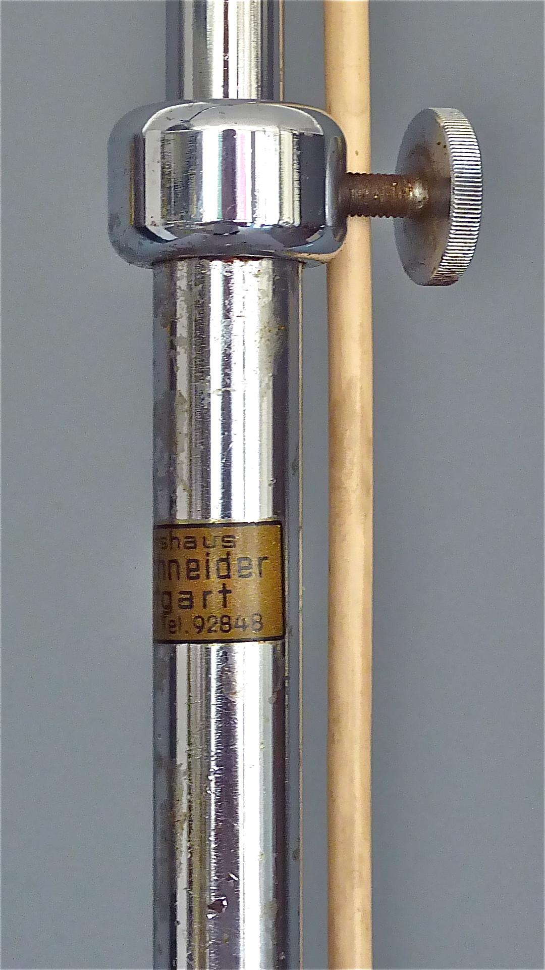 Lampadaire standard à col de cygne en métal chromé Christian Dell Bauhaus Art Déco des années 1930 Bon état - En vente à Nierstein am Rhein, DE