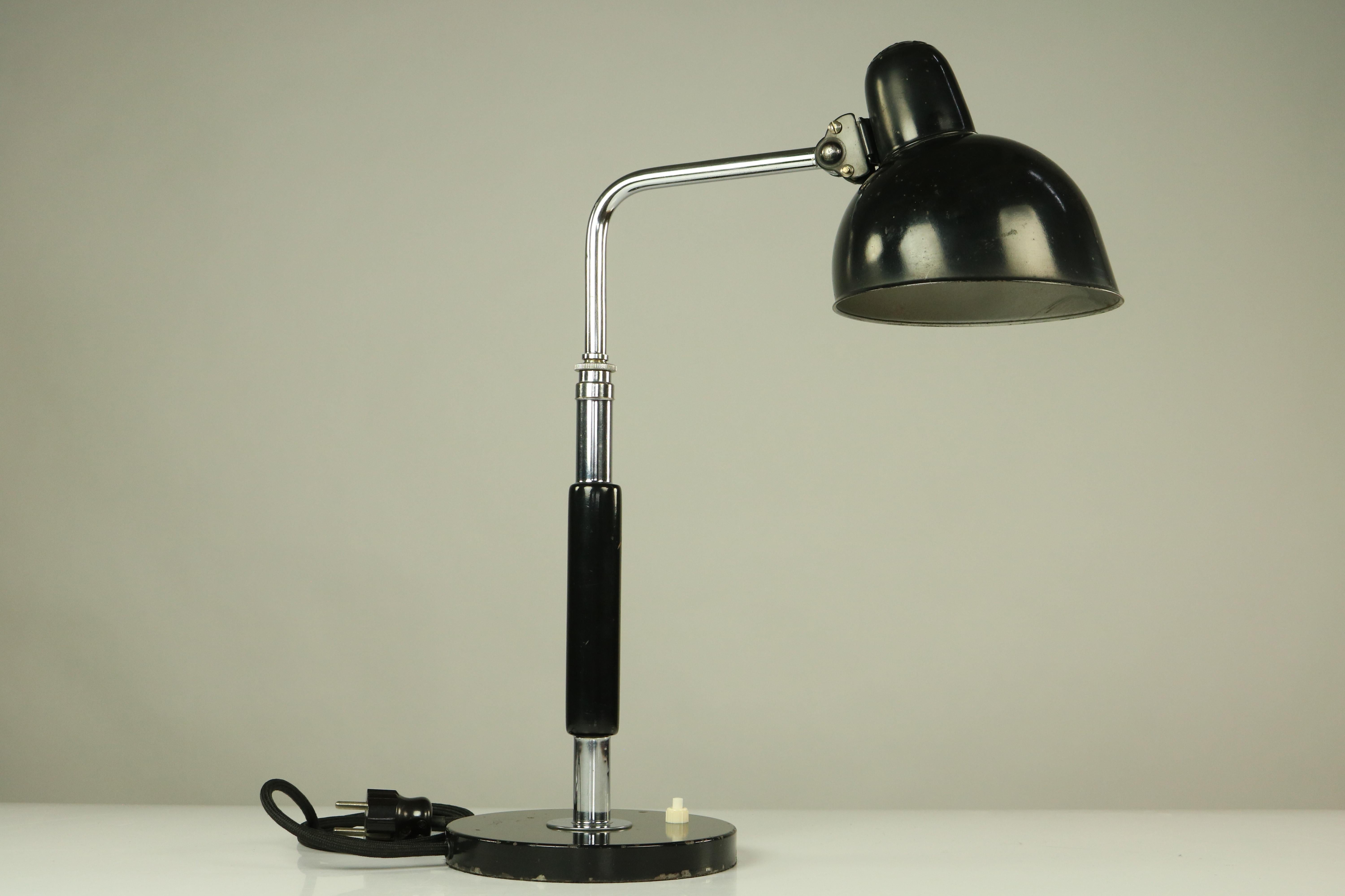 Christian Dell Desk Lamp by Kaiser Idell Bauhaus, 1930s Design, 1934 Model 6607 For Sale 7