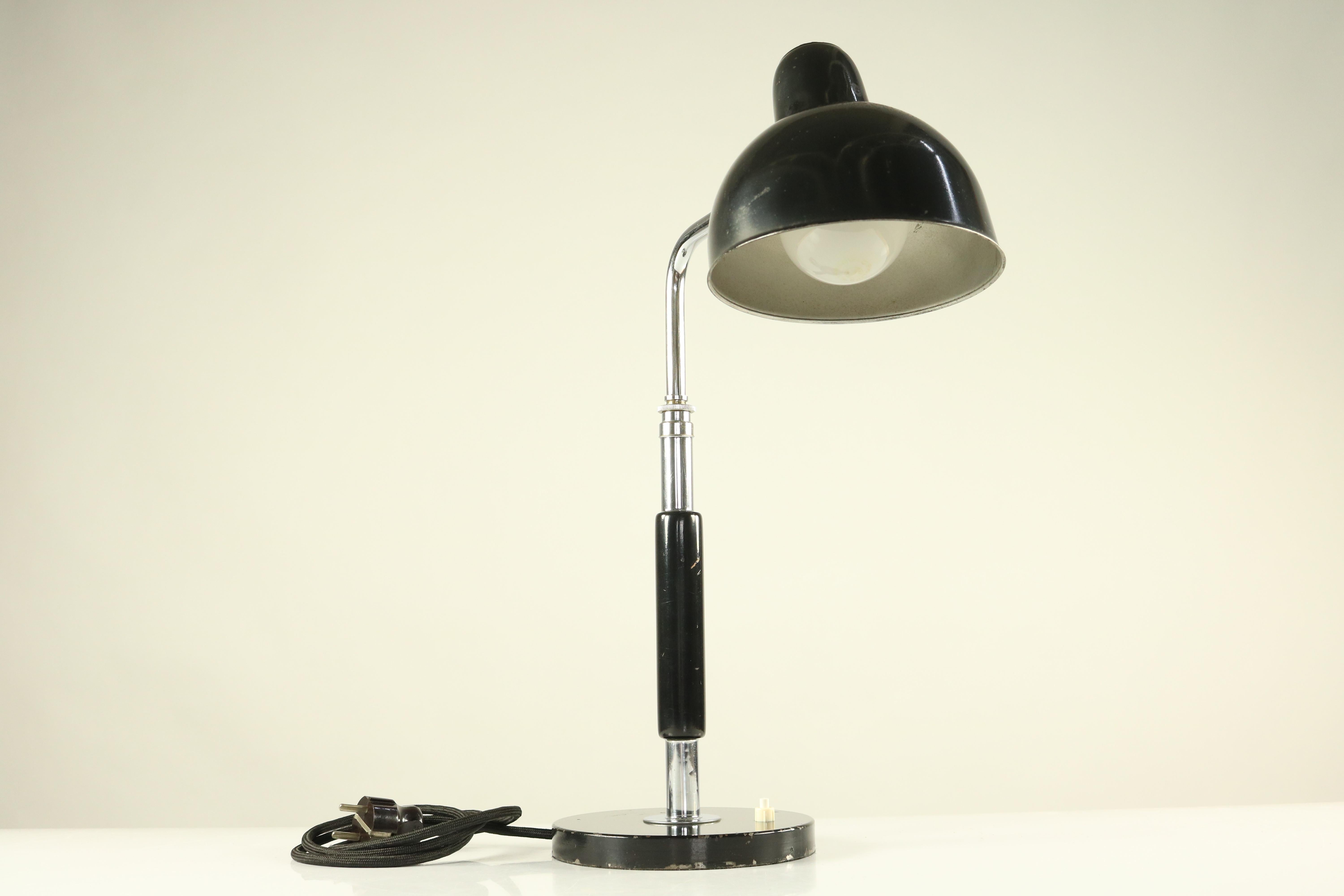 bauhaus desk lamp