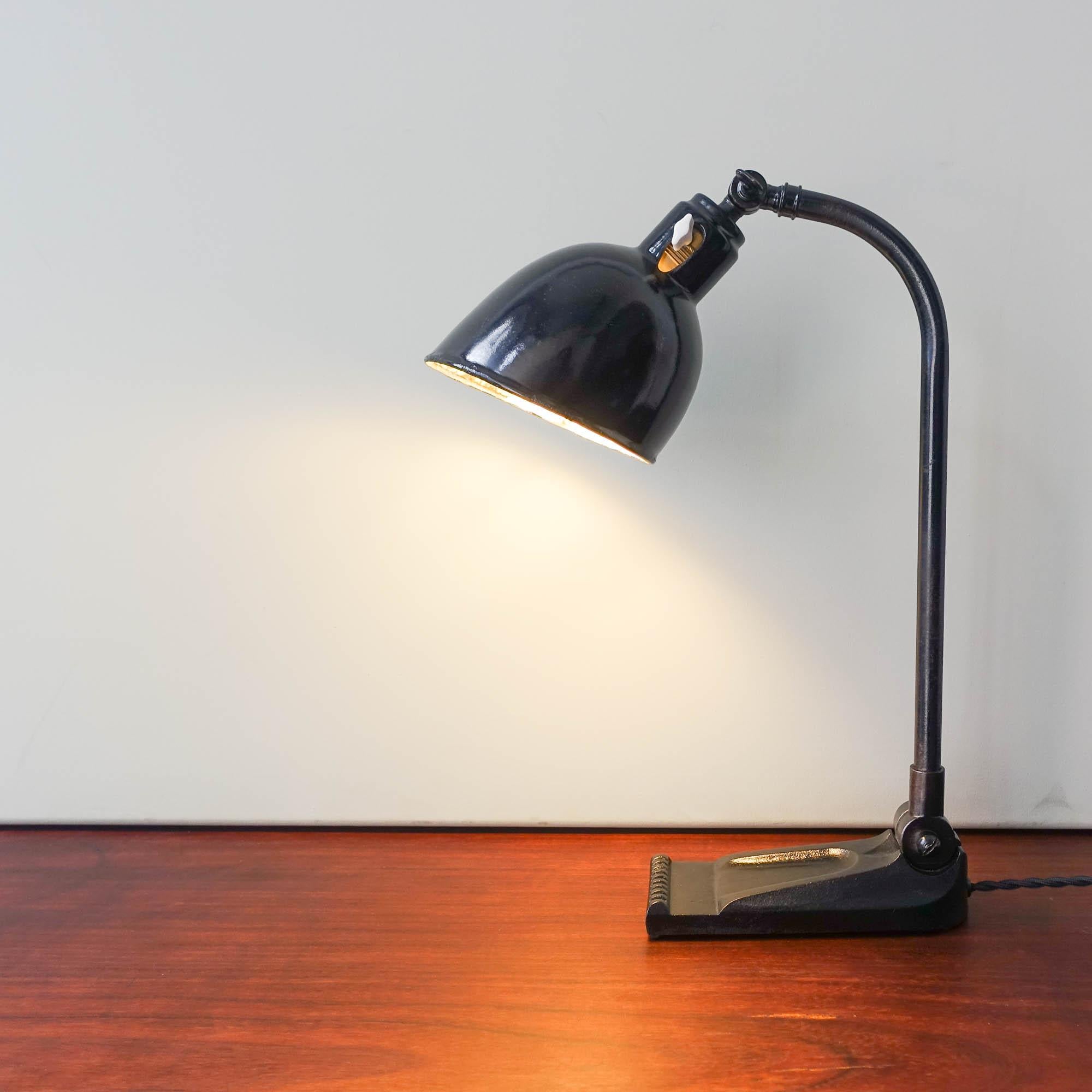 Christian Dell Desk Lamp for Bünte & Remmler, 1930's 3