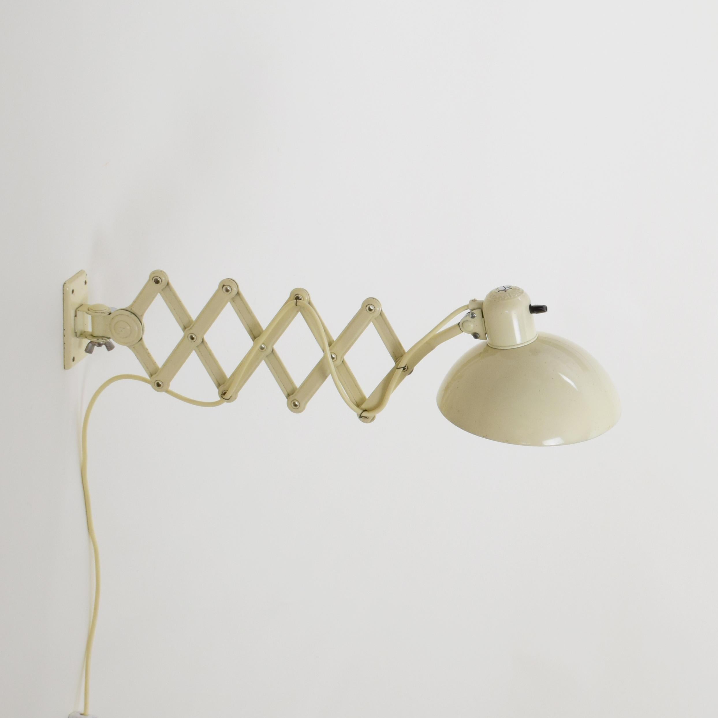 Christian Dell, Model 6718 Scissor Work Lamp, Kaiser Idell, Bauhaus 1930s In Good Condition In London, GB