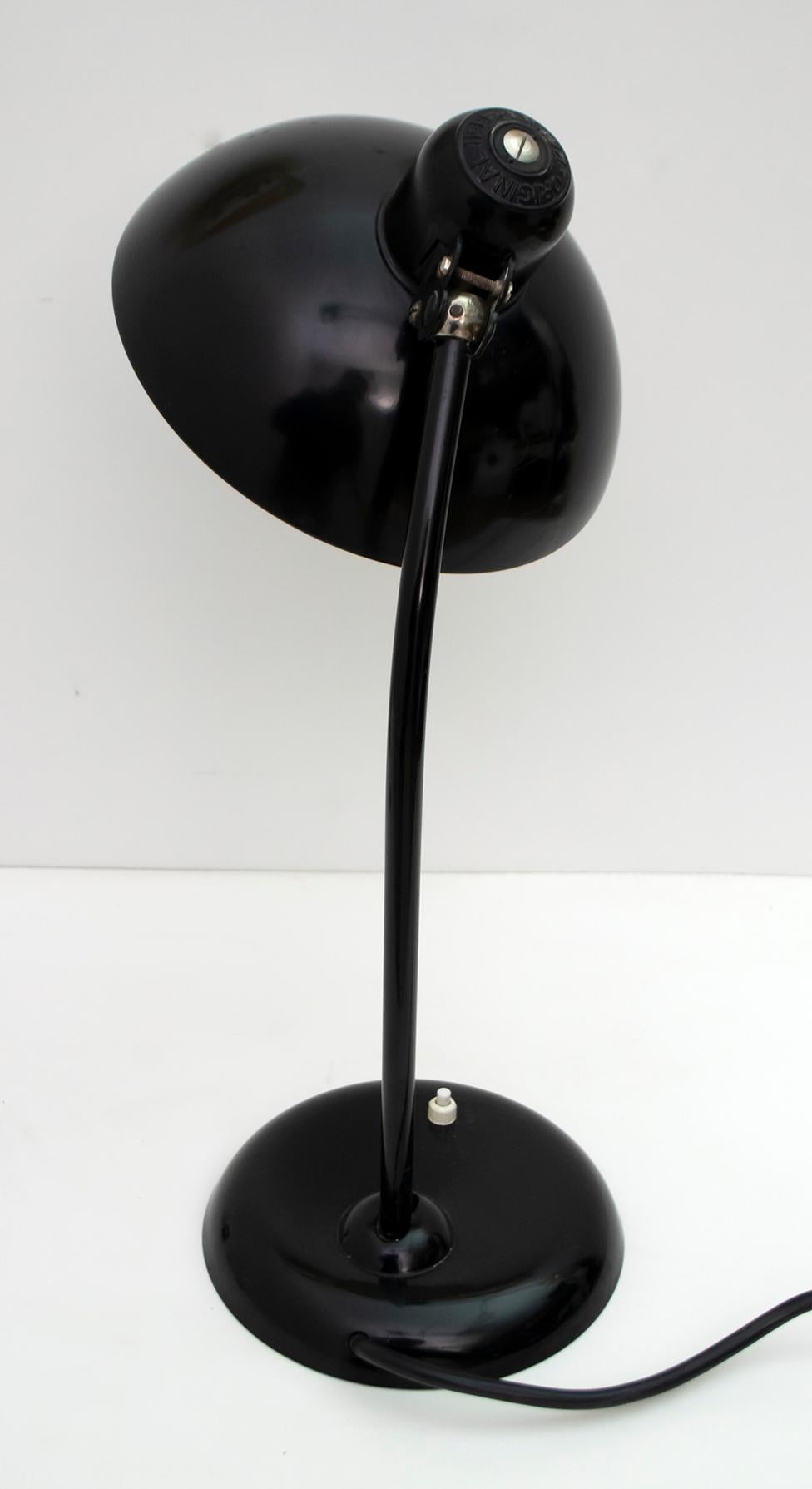 Bauhaus Christian Dell Original Metal Table Lamp Model 6556 by Idell Kaiser, 1930s