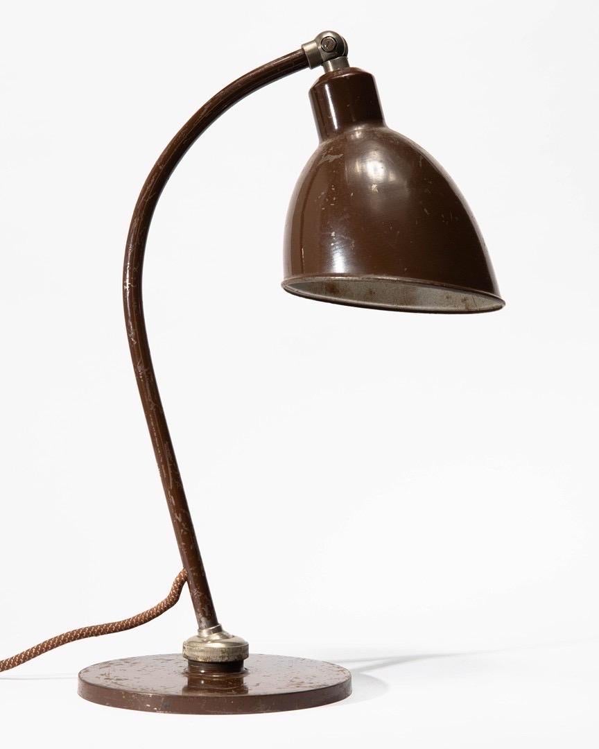 Christian Dell: Polo Popular Bauhaus Desk lamp, for Bunte und Remmler, 1930-ies In Fair Condition For Sale In Basel, BS