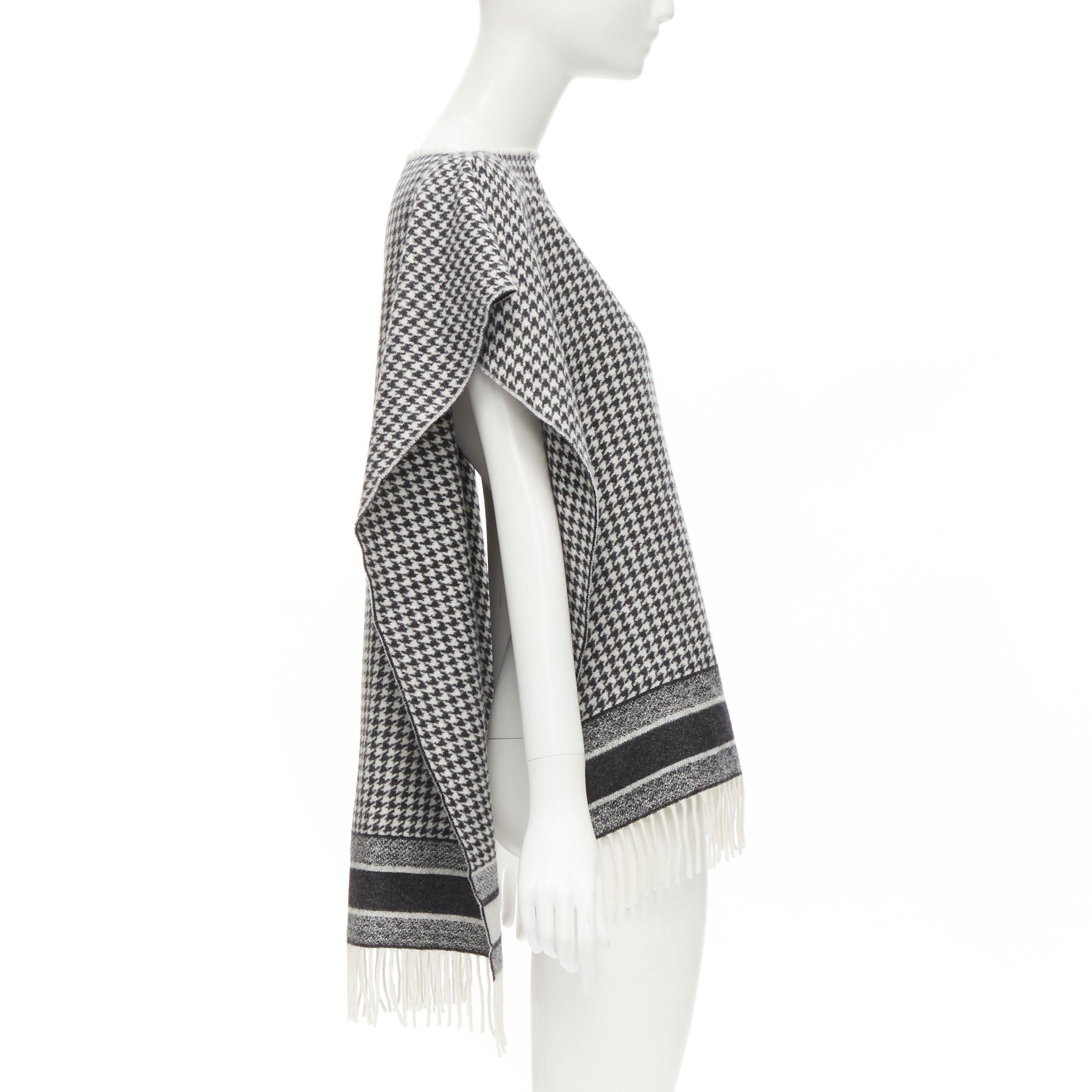 CHRISTIAN DIOR 100% cashmere black white houndstooth fringe poncho cape scarf In Excellent Condition In Hong Kong, NT