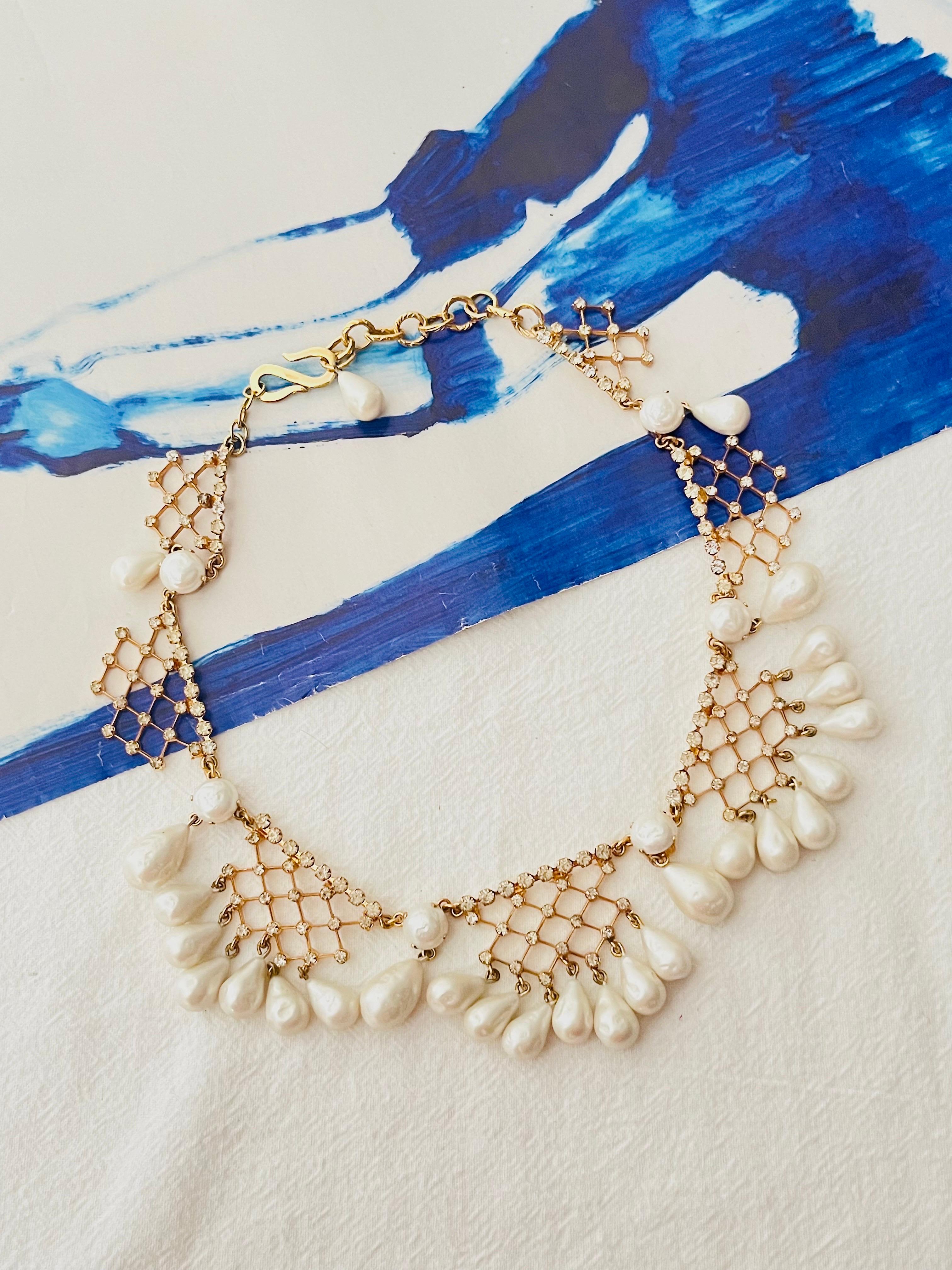 Art déco Christian Dior Vintage 1950s Bib Tear Drop Pearls Crystals Netted Lace Necklace en vente