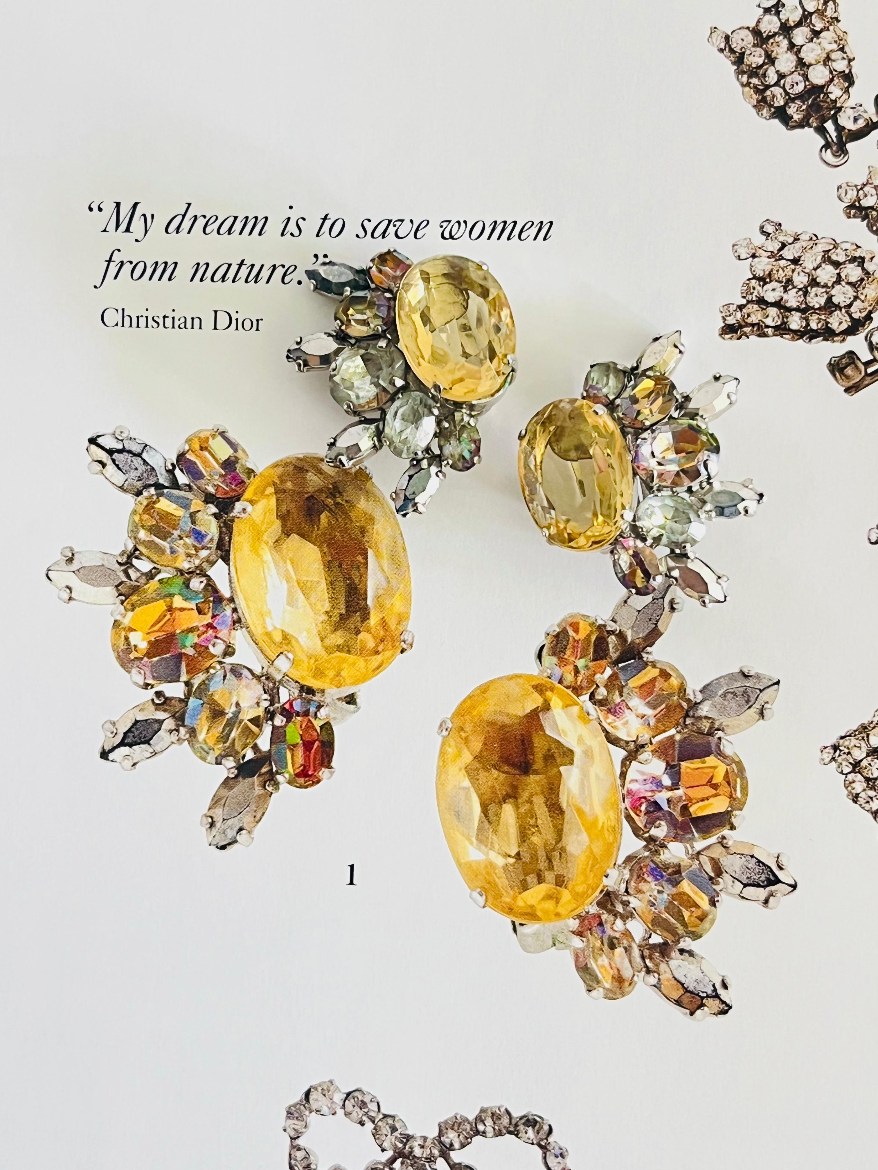 Christian Dior 1958 Floral Iridescent Citrine Crystals Marquise Oval Earrings In Good Condition For Sale In Wokingham, England