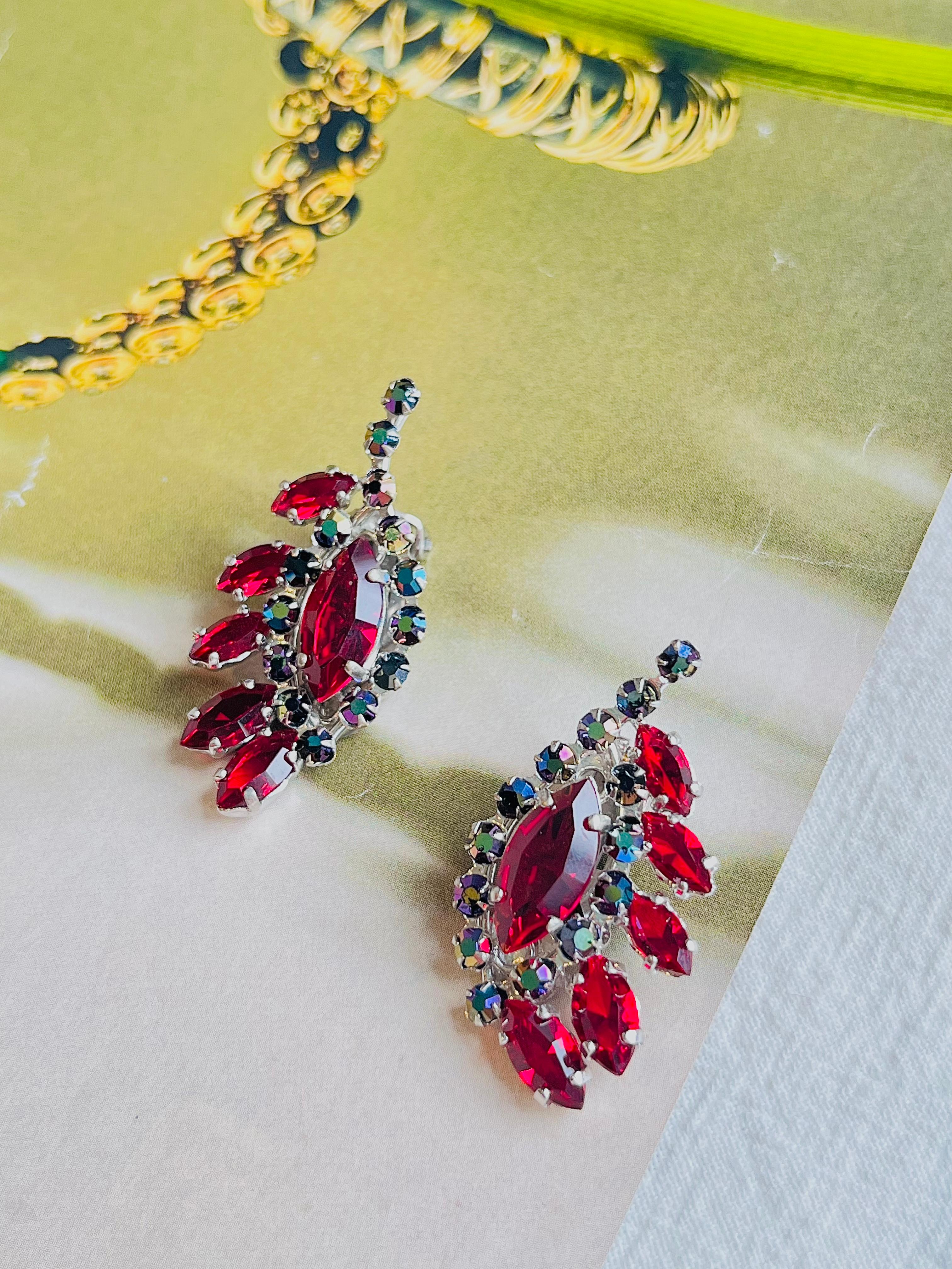 Women's or Men's Christian Dior 1958 Iridescent Ruby Crystals Floral Wing Feather Clip Earrings For Sale