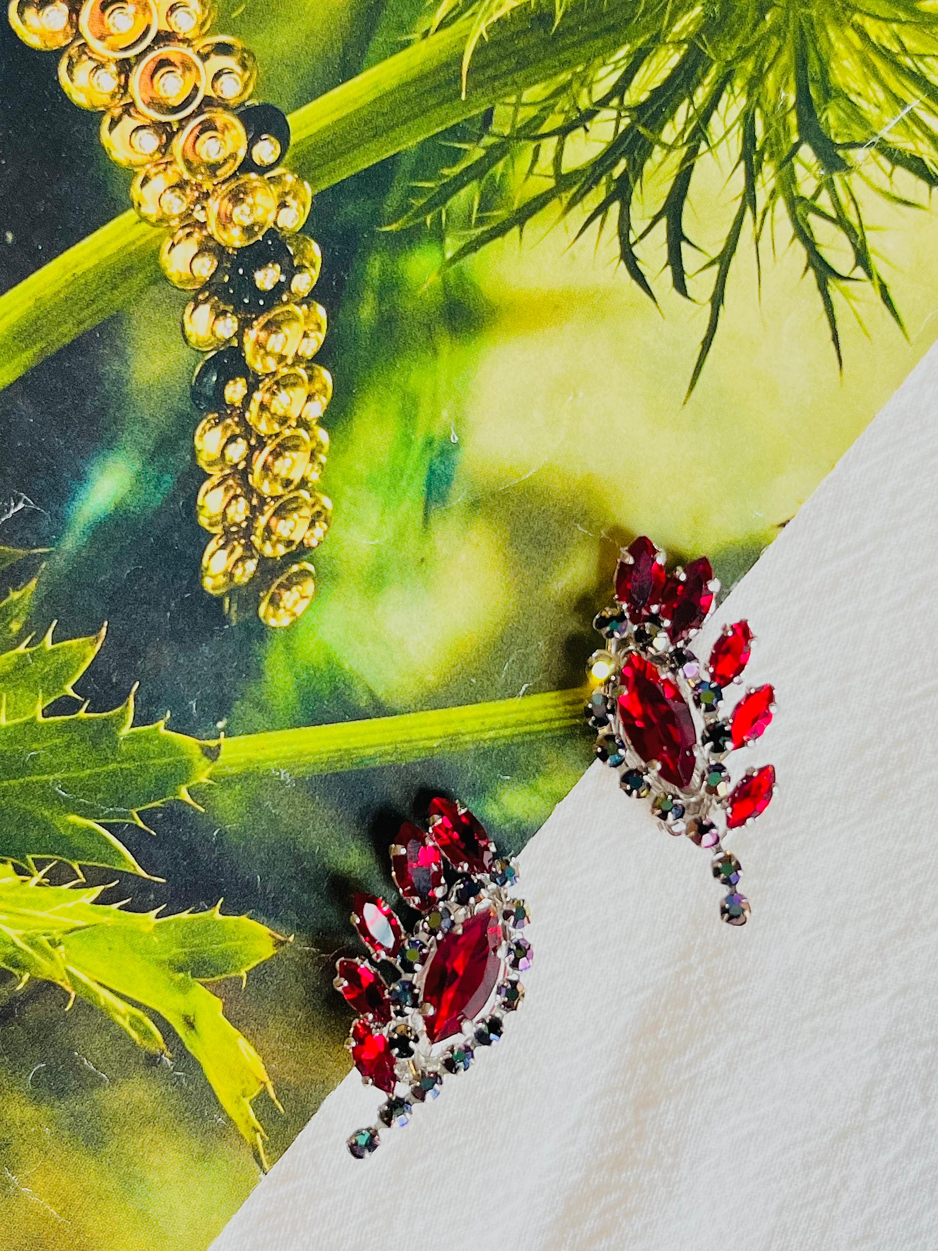 Christian Dior 1958 Iridescent Ruby Crystals Floral Wing Feather Clip Earrings For Sale 1