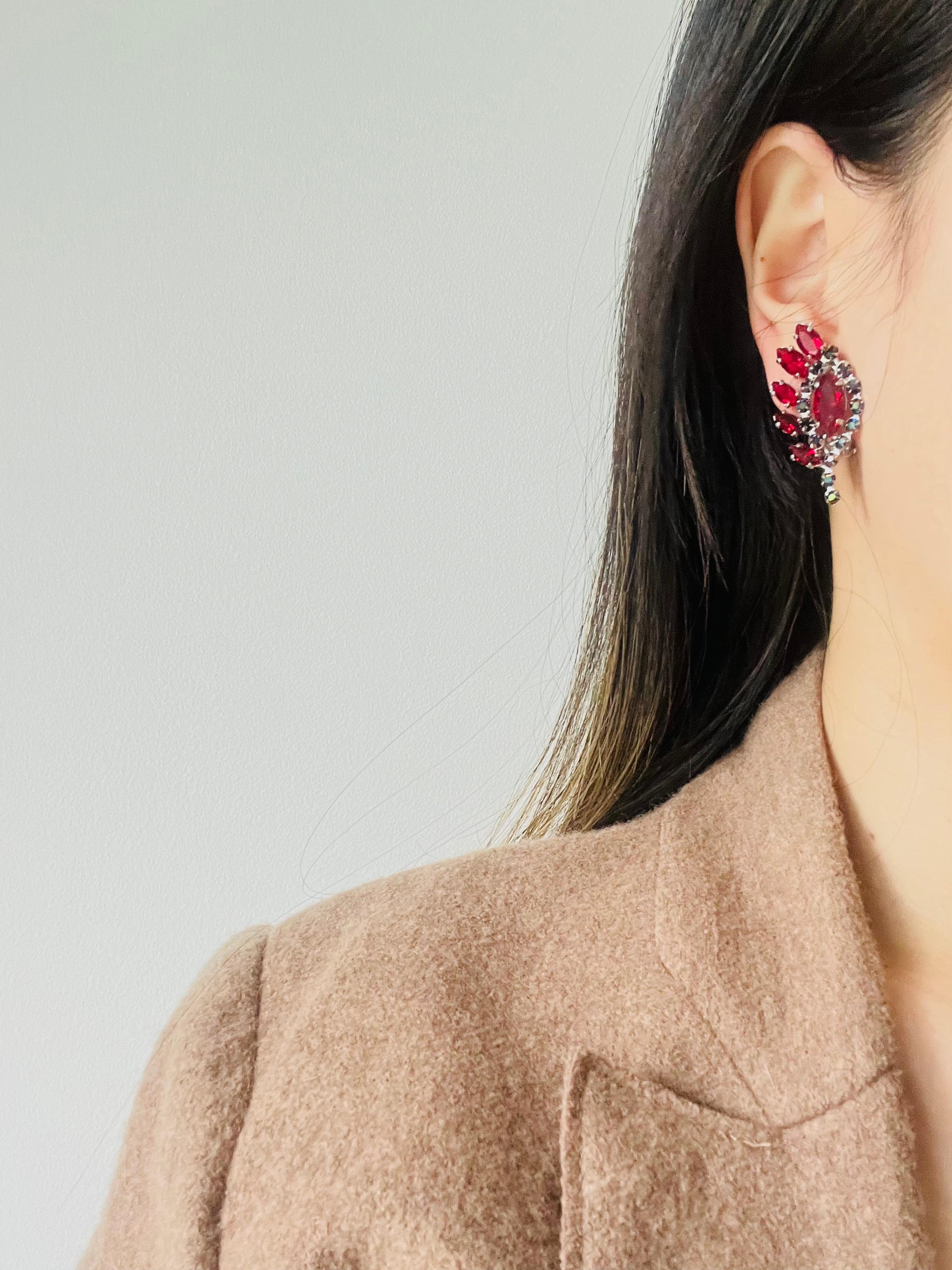 Christian Dior 1958 Iridescent Ruby Crystals Floral Wing Feather Clip Earrings For Sale 2